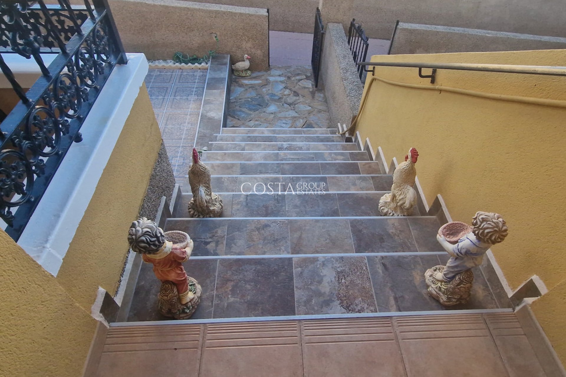 Revente - Maison -
Orihuela - Orihuela Costa