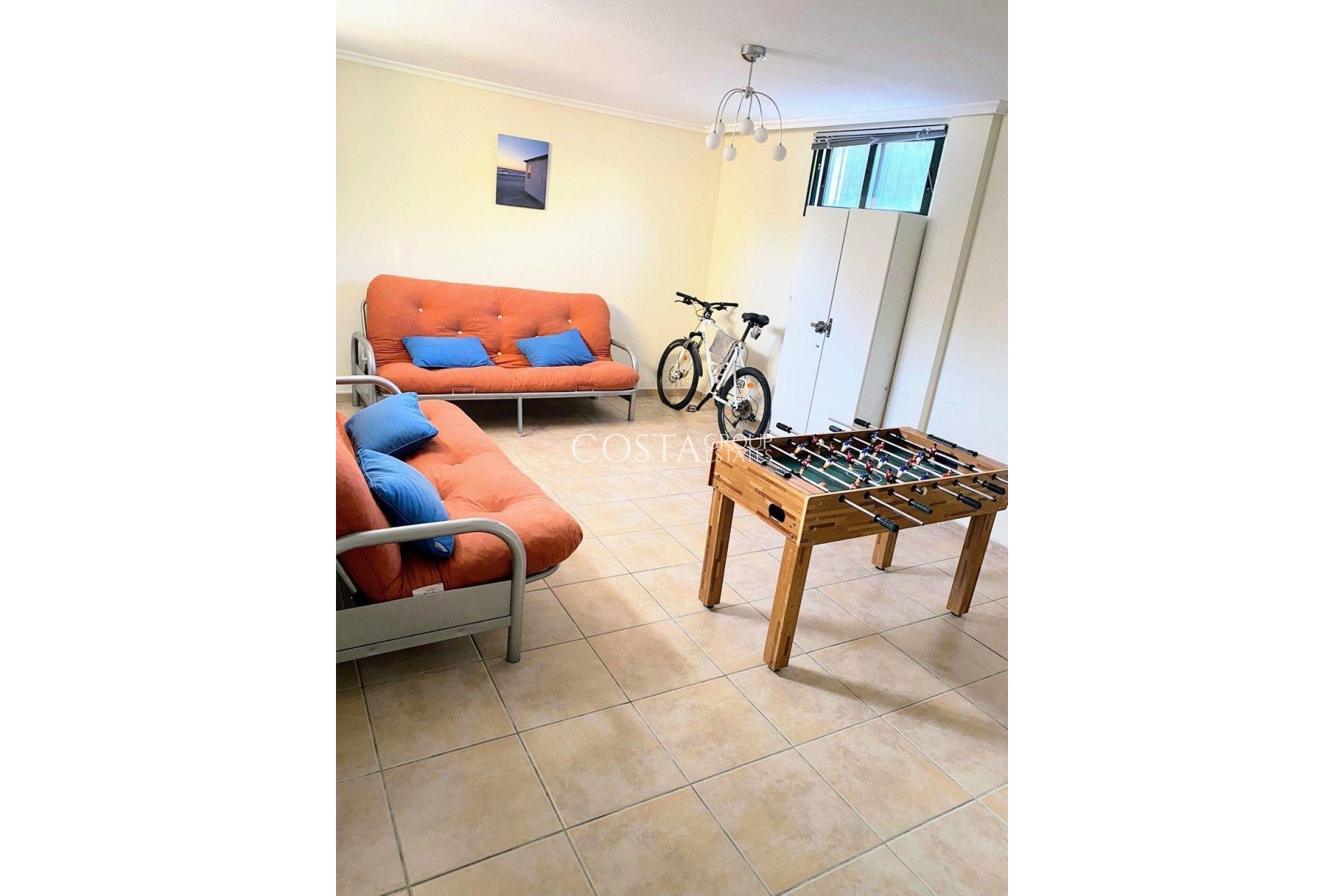 Revente - Maison -
Orihuela - Villamartin