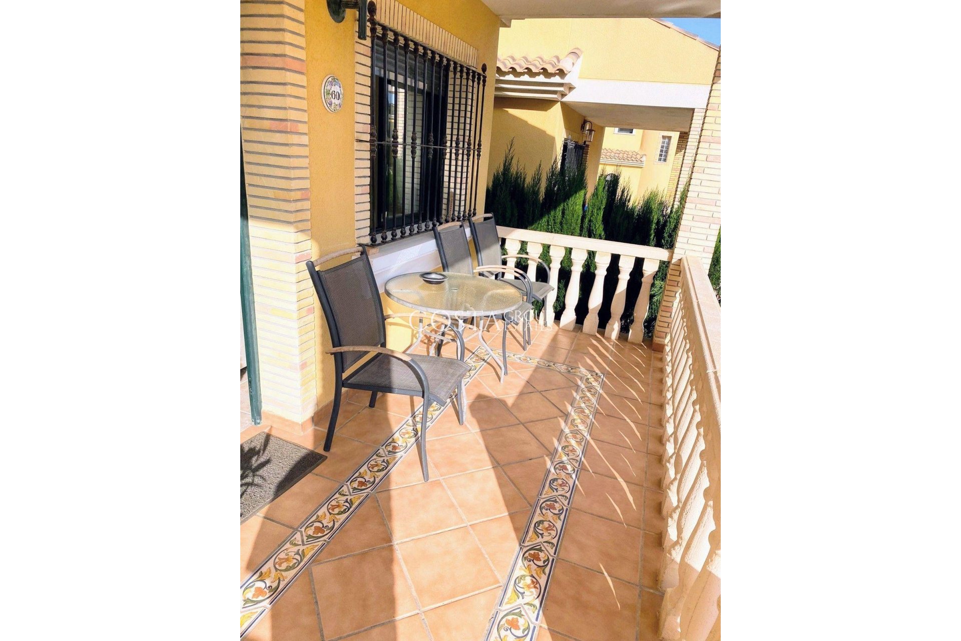 Revente - Maison -
Orihuela - Villamartin