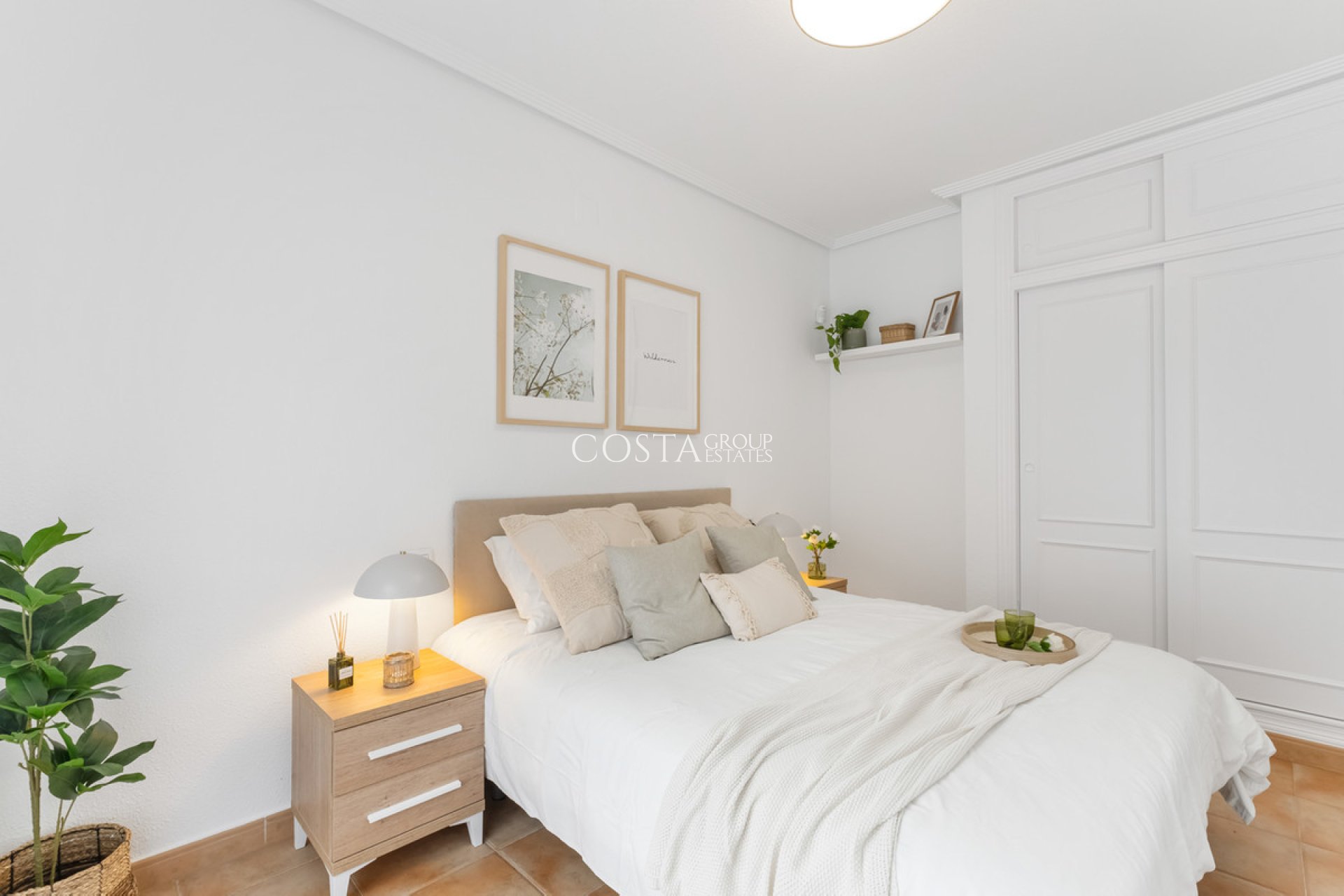 Revente - Maison -
Orihuela - Villamartin