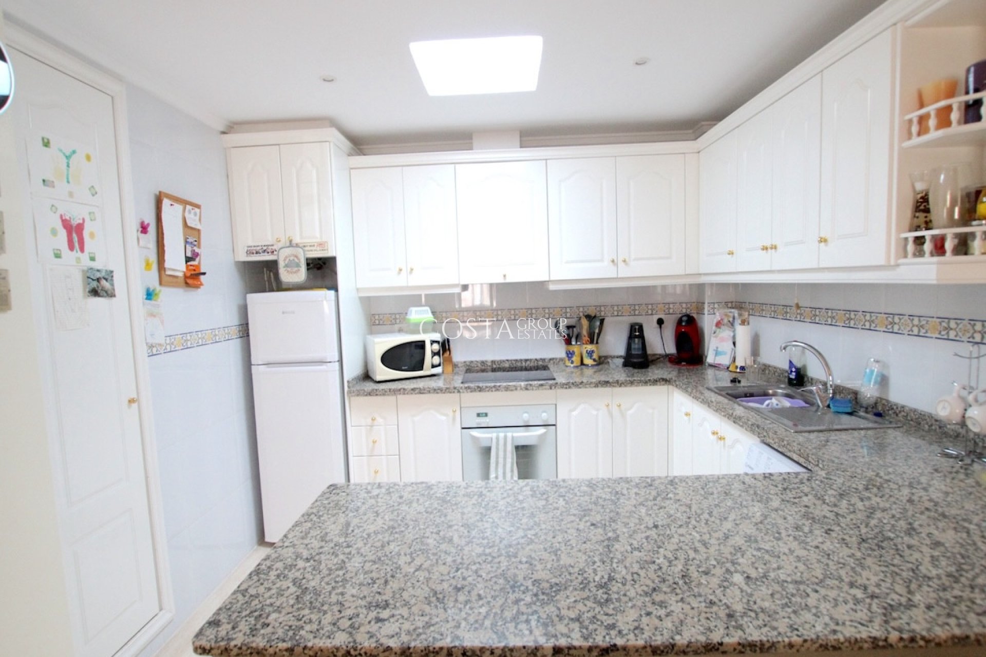 Revente - Maison -
Orihuela - Villamartin