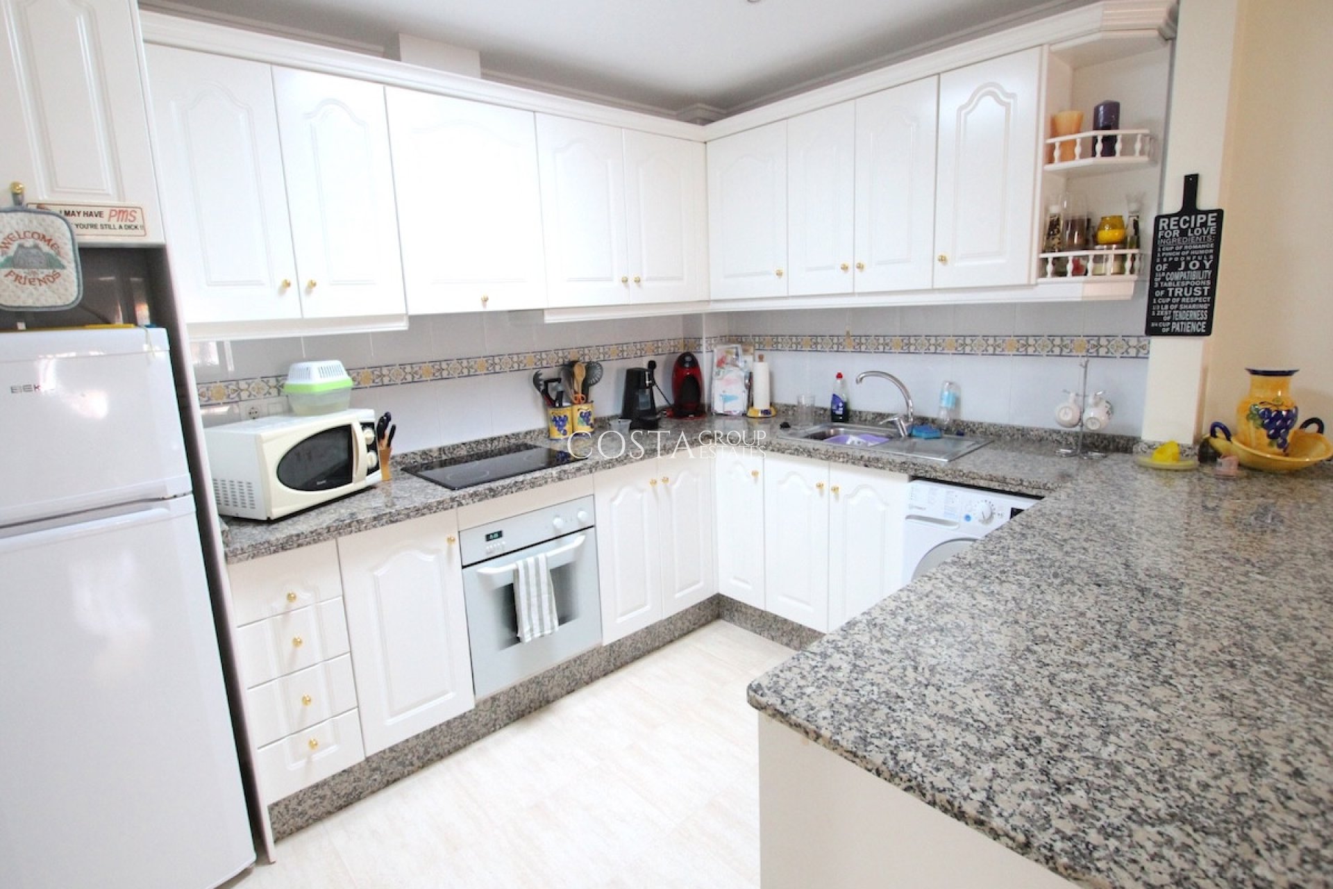 Revente - Maison -
Orihuela - Villamartin