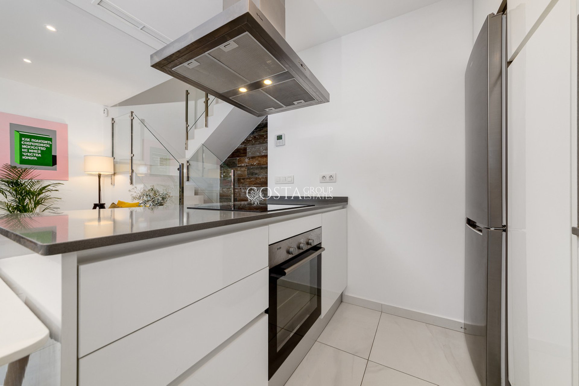 Revente - Maison -
Orihuela - Villamartin