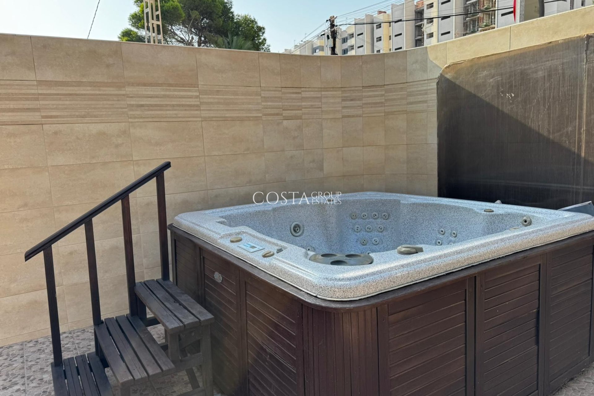 Revente - Maison -
Punta Prima