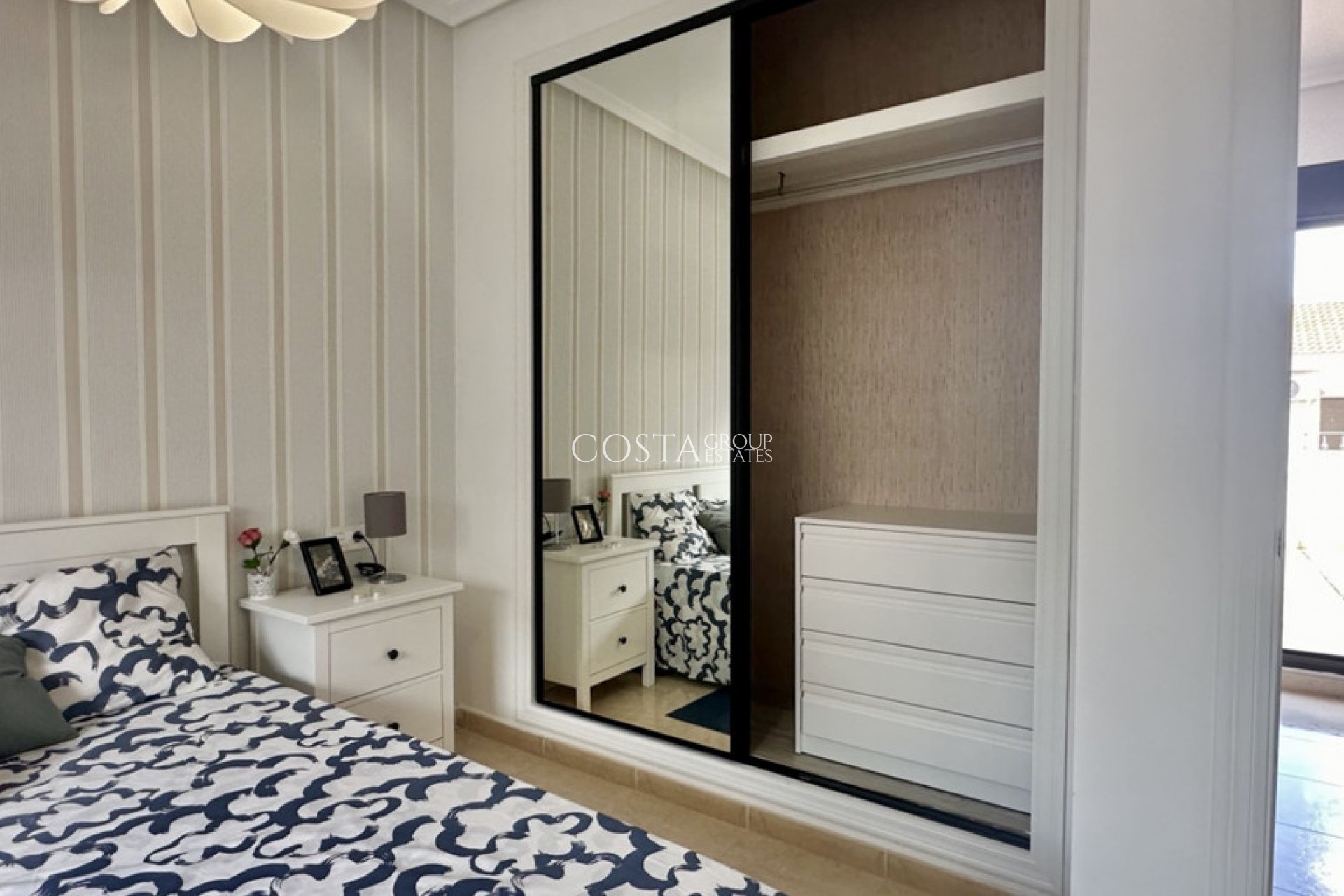 Revente - Maison -
San Miguel de Salinas - San Miguel de Salinas Centro