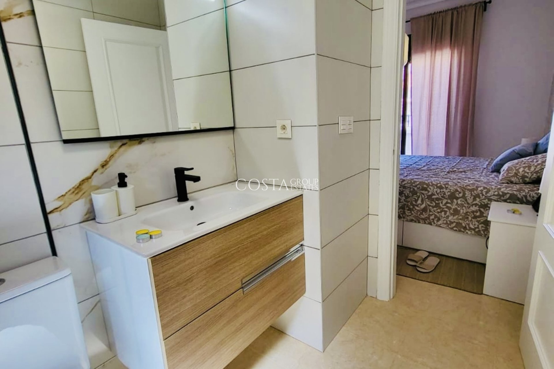 Revente - Maison -
San Miguel de Salinas - San Miguel de Salinas Centro