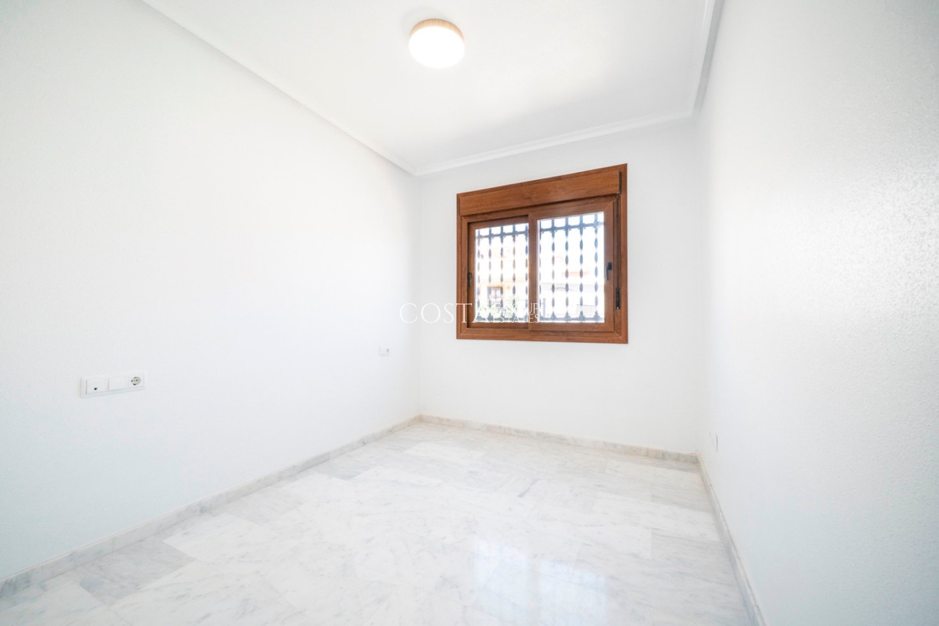 Revente - Maison -
San Miguel de Salinas - San Miguel