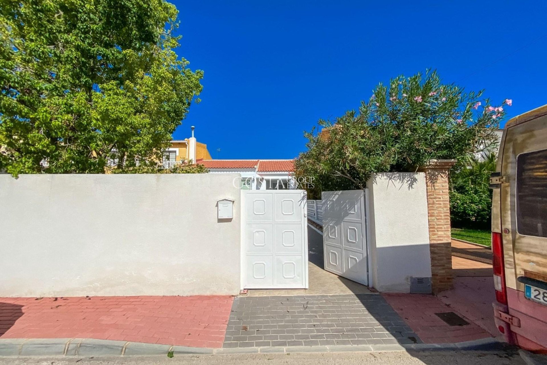 Revente - Maison -
Torrevieja - Aguas Nuevas