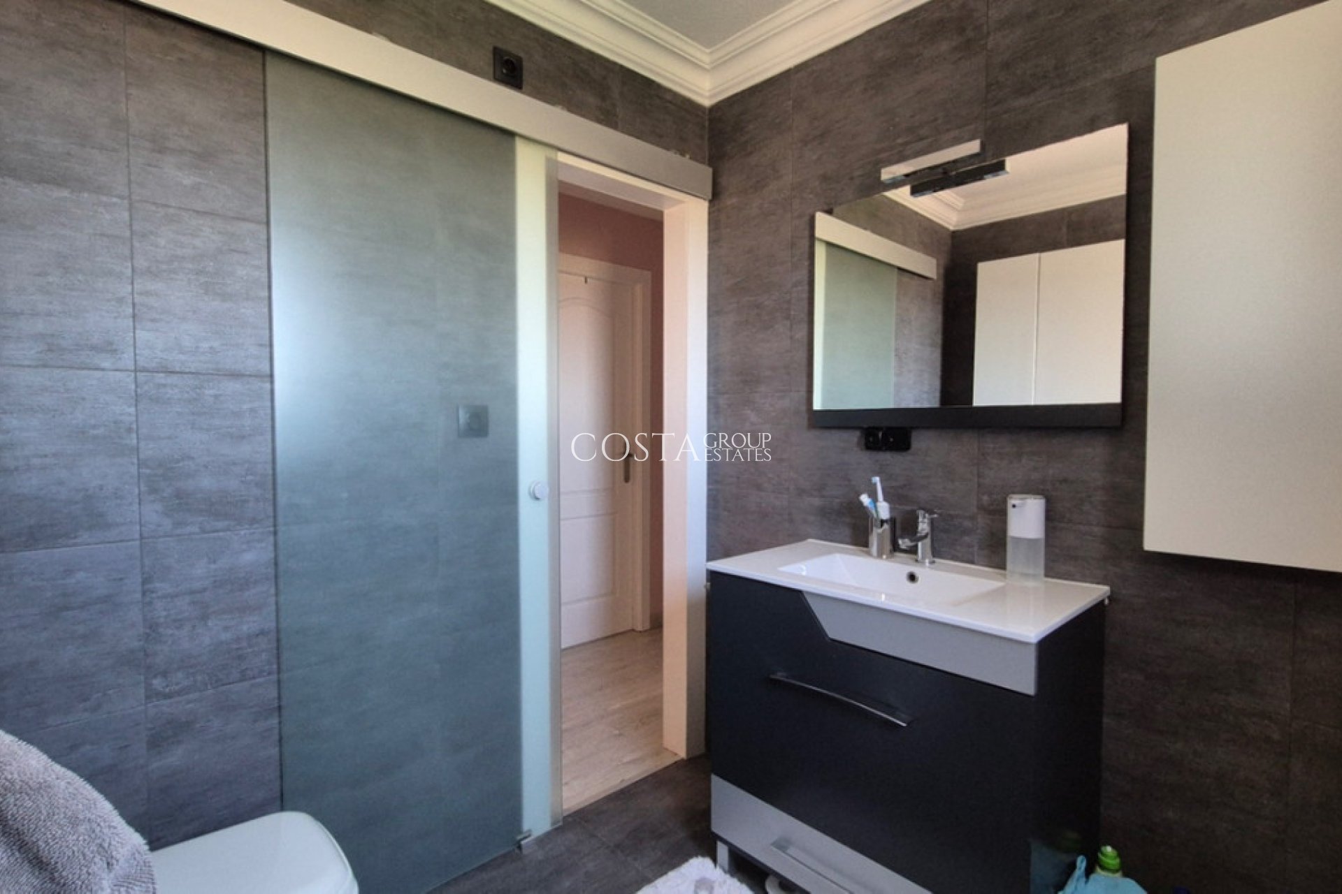 Revente - Maison -
Torrevieja - Torrevieja Centro