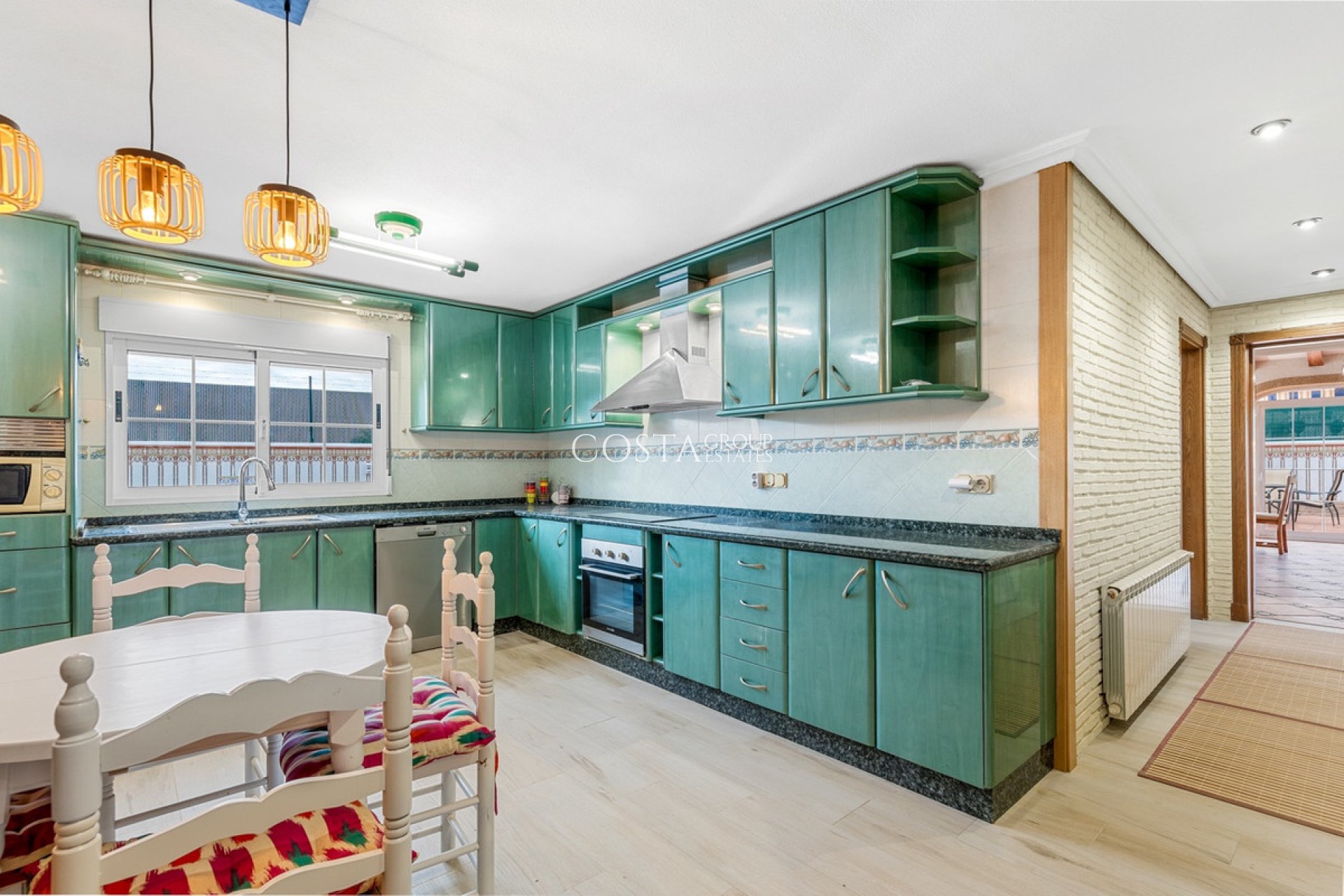 Revente - Maison -
Torrevieja - Torrevieja Centro