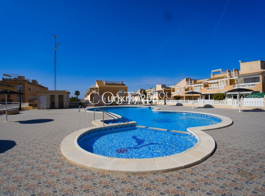 Revente - Maison -
Torrevieja - Torrevieja Centro