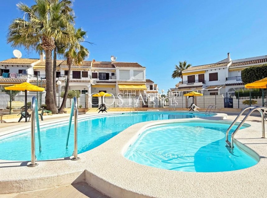 Revente - Maison -
Torrevieja - Torrevieja Centro