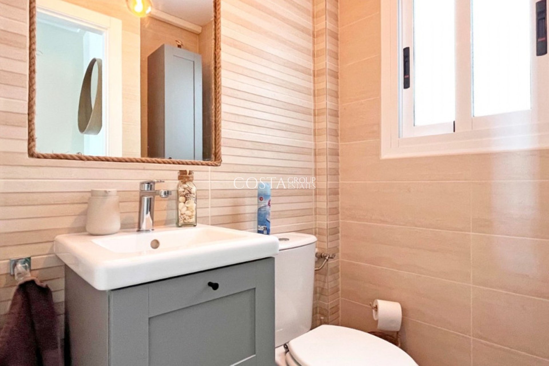 Revente - Maison -
Torrevieja - Torrevieja Centro