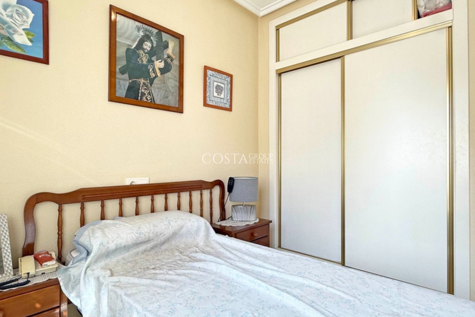 Revente - Maison -
Torrevieja - Torrevieja Centro