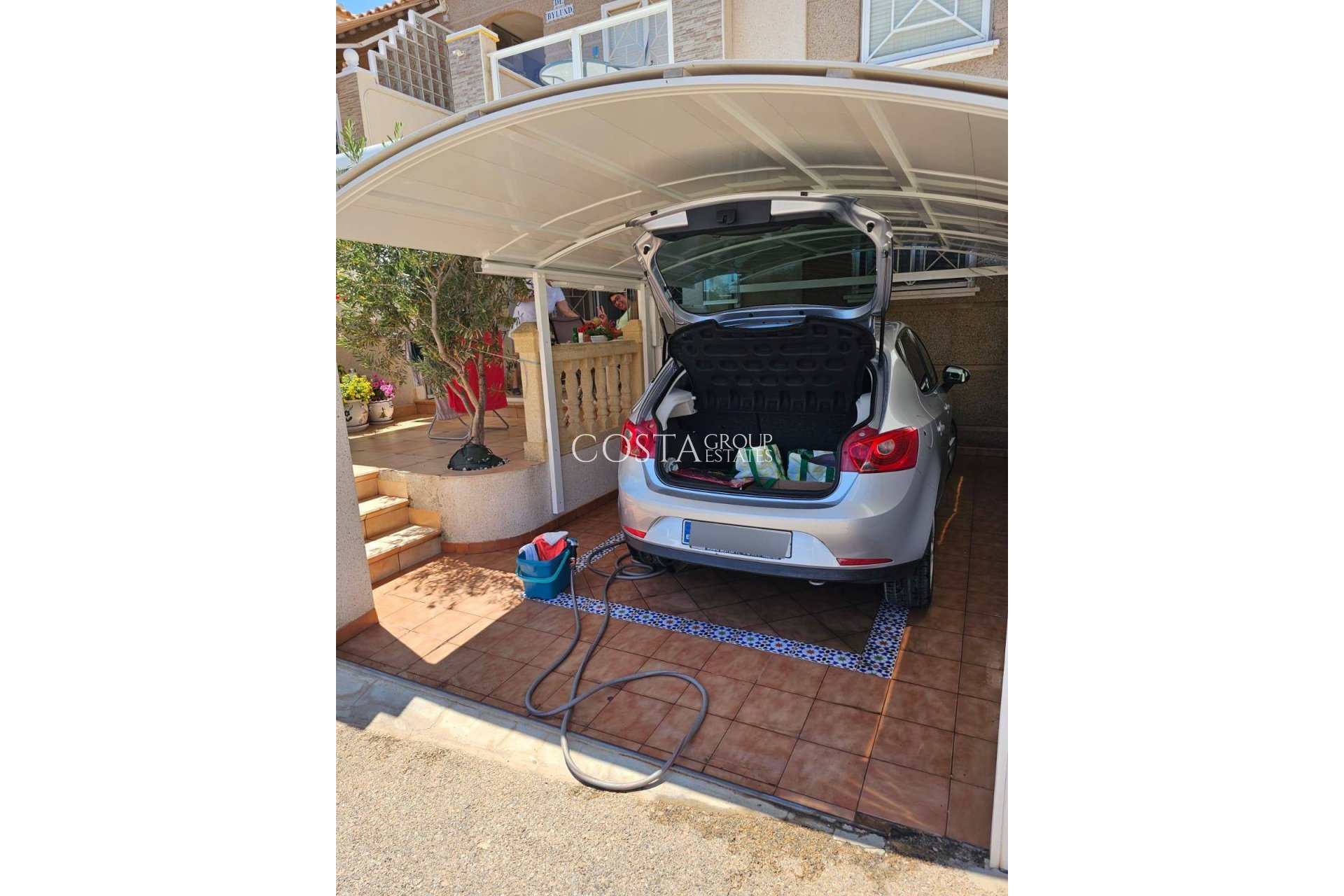 Revente - Maison -
Torrevieja - Torrevieja Centro