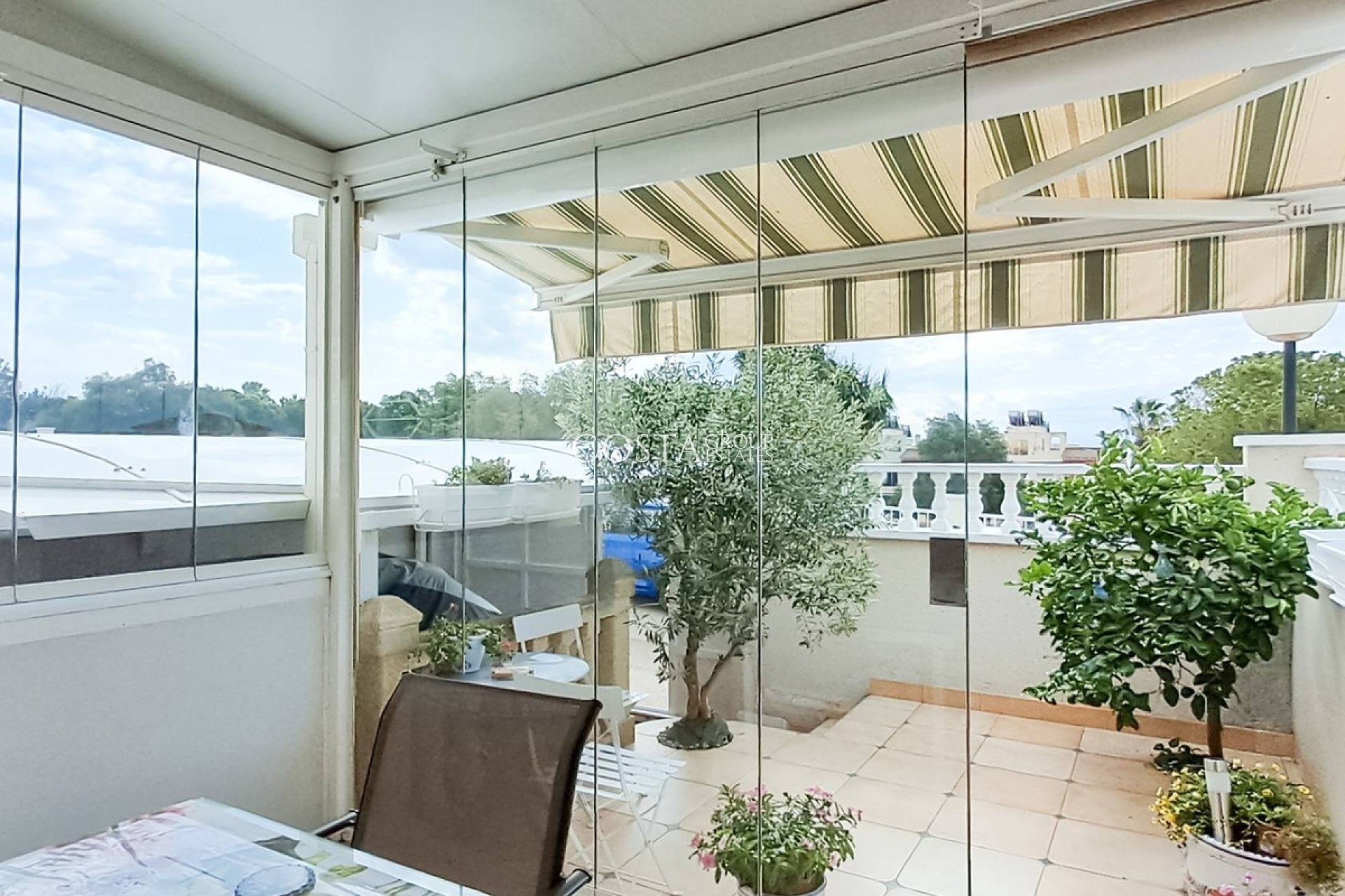 Revente - Maison -
Torrevieja - Torrevieja Centro