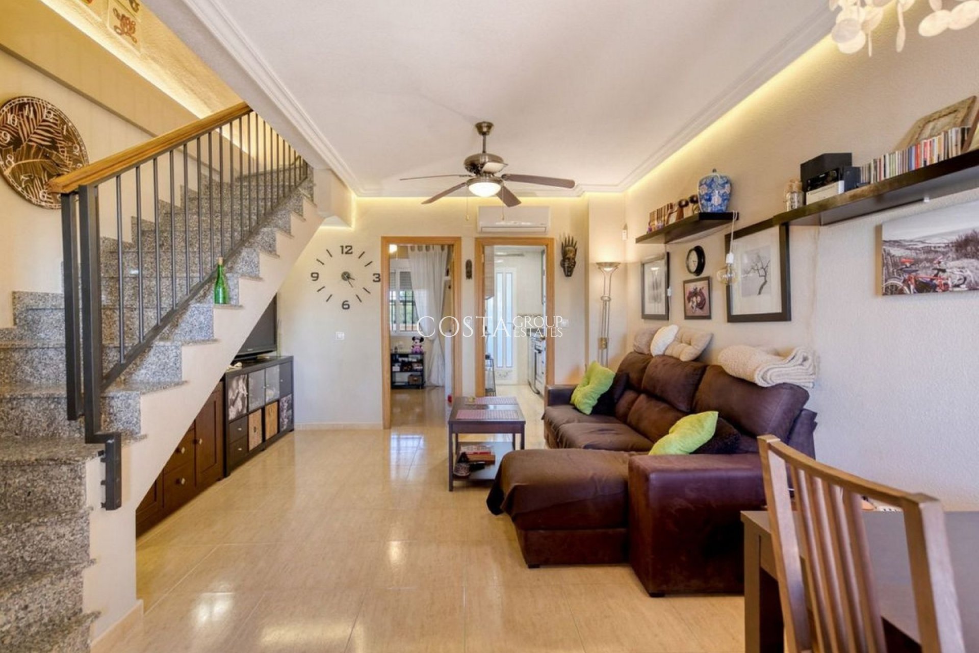 Revente - Maison -
Torrevieja - Torrevieja Centro