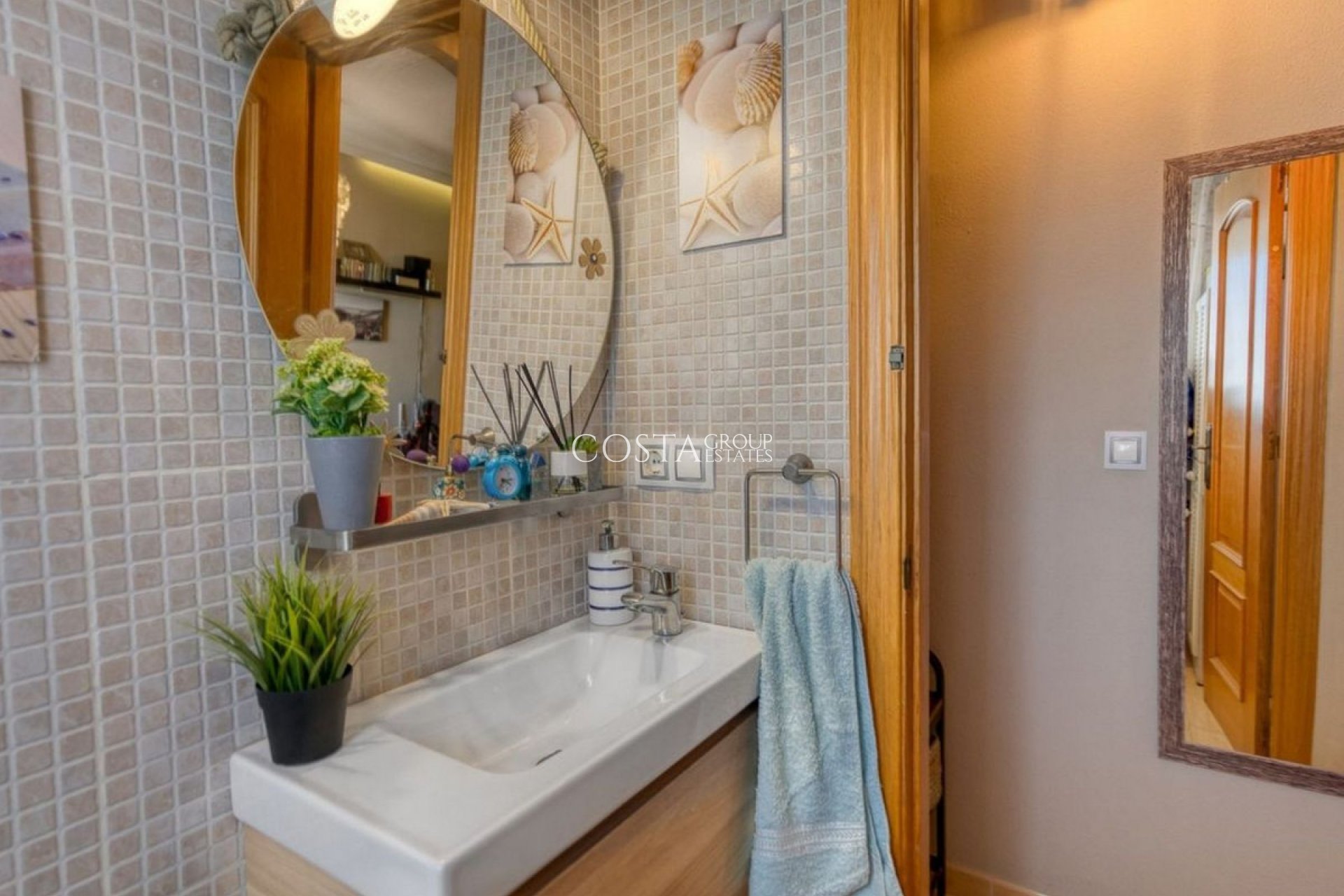 Revente - Maison -
Torrevieja - Torrevieja Centro