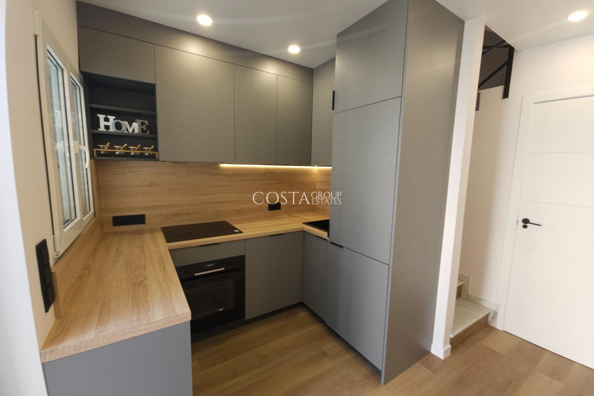 Revente - Maison -
Torrevieja - Torrevieja Centro