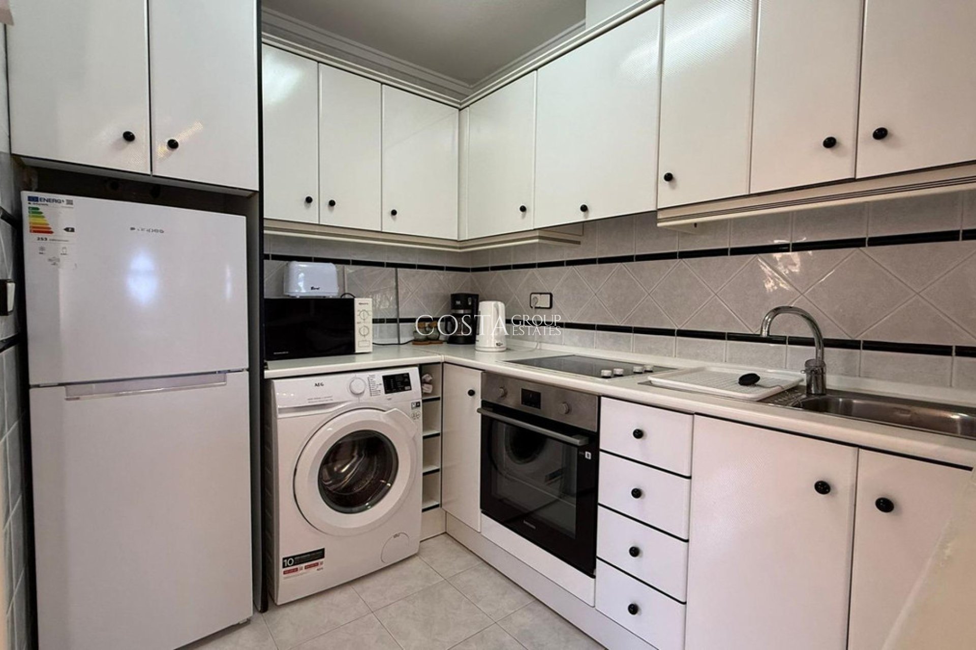 Revente - Maison -
Torrevieja - Torrevieja Centro