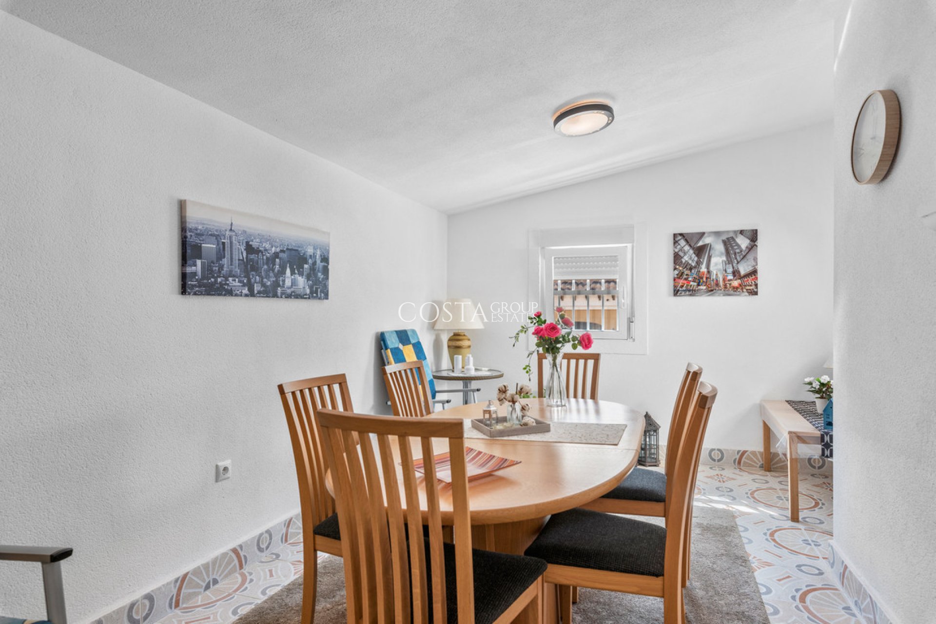 Revente - Maison -
Torrevieja - Torrevieja Centro