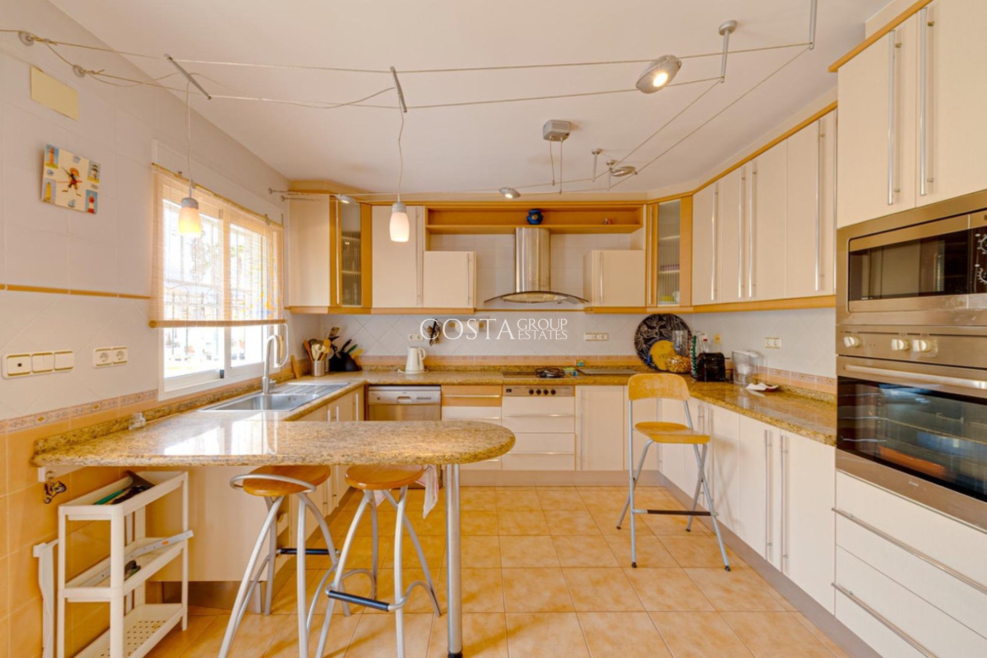 Revente - Maison -
Torrevieja - Torrevieja Centro