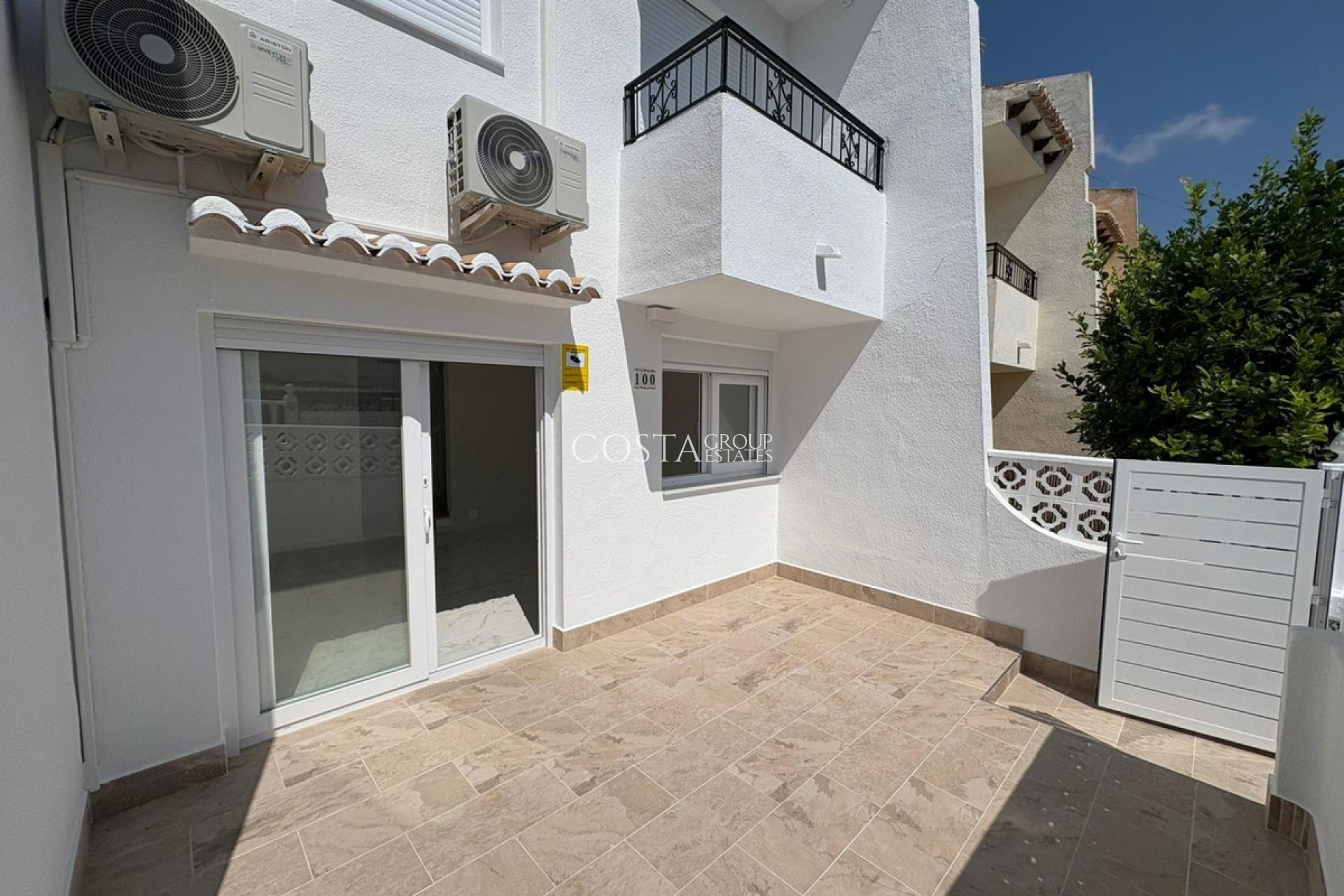 Revente - Maison -
Torrevieja - Torrevieja Centro