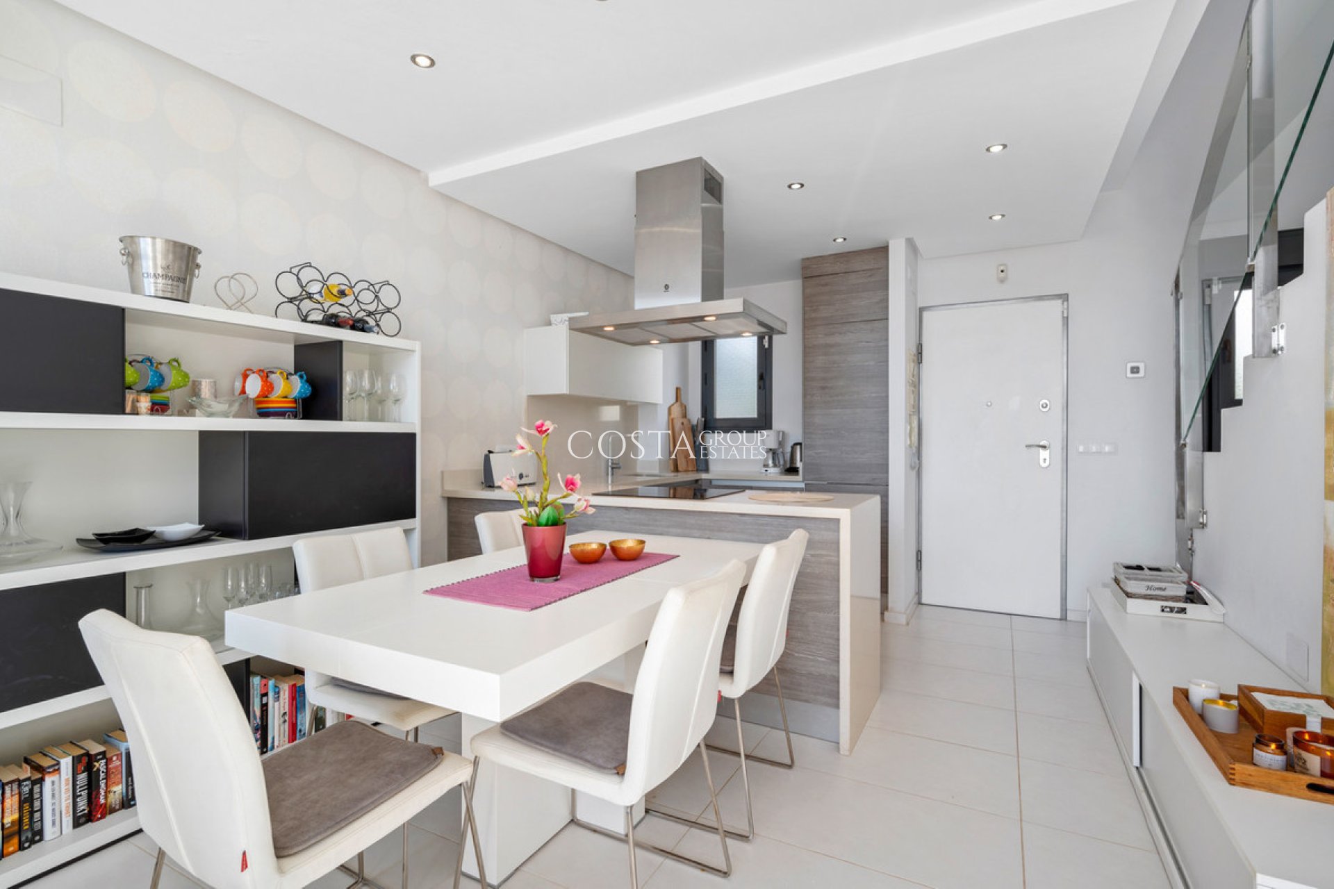 Revente - Maison -
Torrevieja - Torrevieja Centro