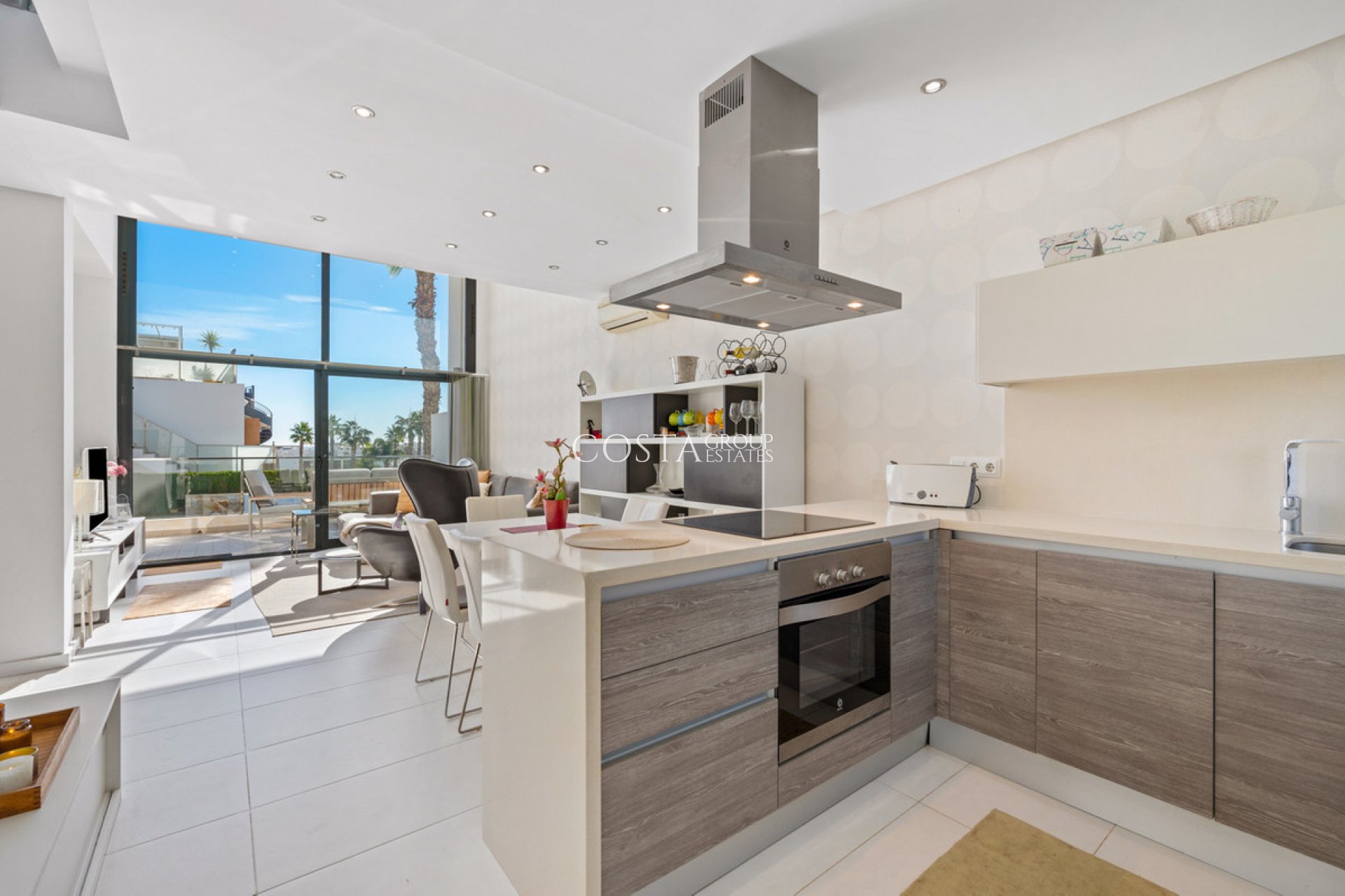 Revente - Maison -
Torrevieja - Torrevieja Centro