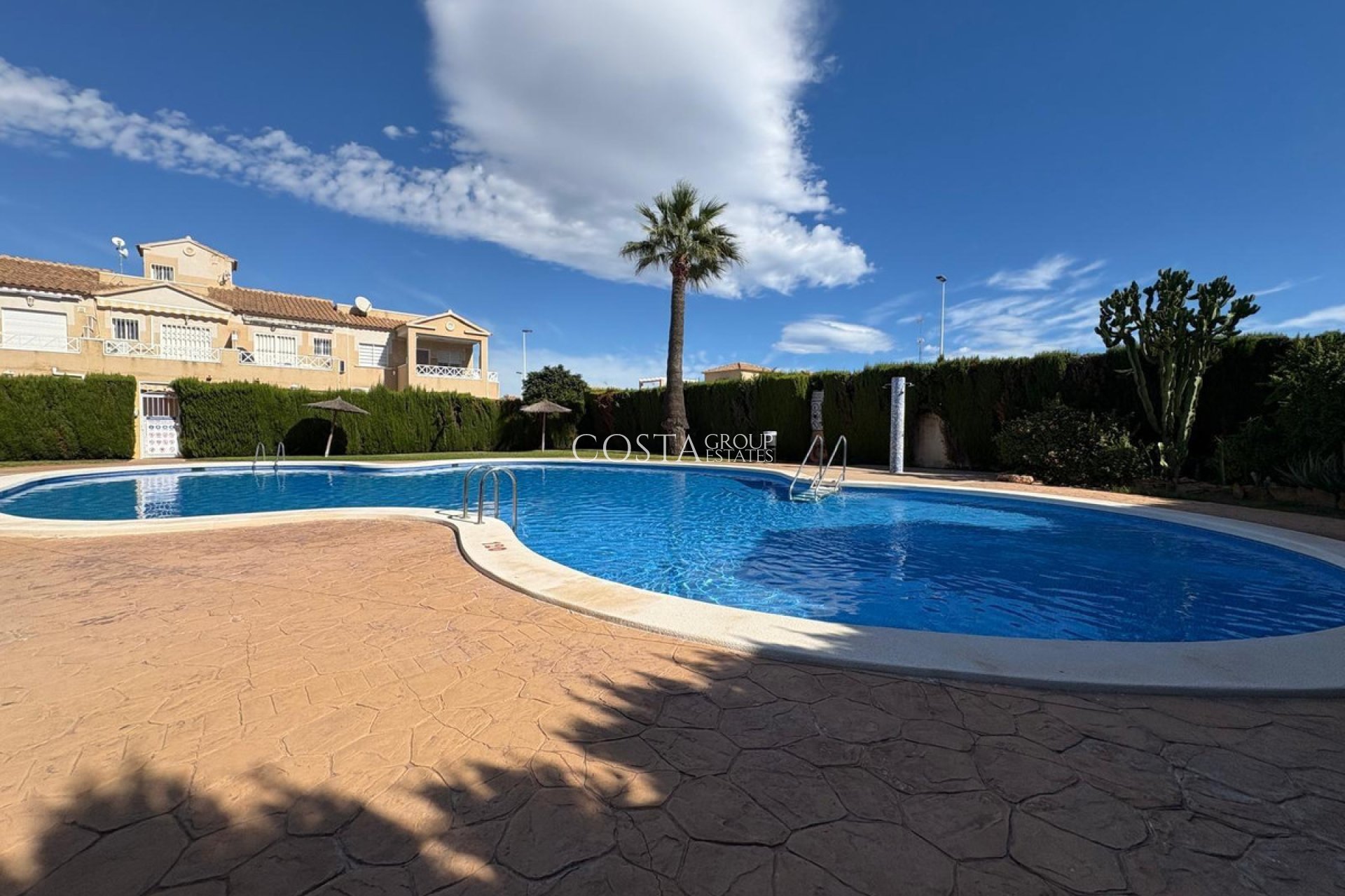 Revente - Maison -
Torrevieja - Torrevieja Centro