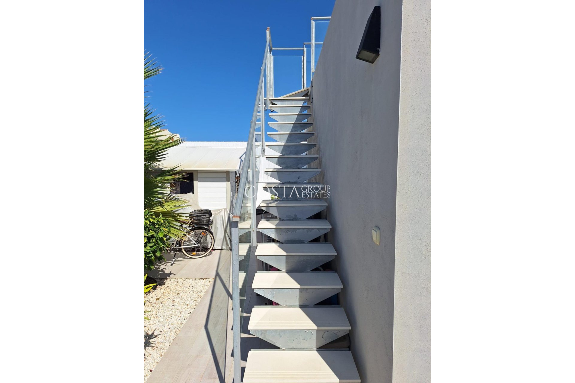 Revente - Maison -
Torrevieja