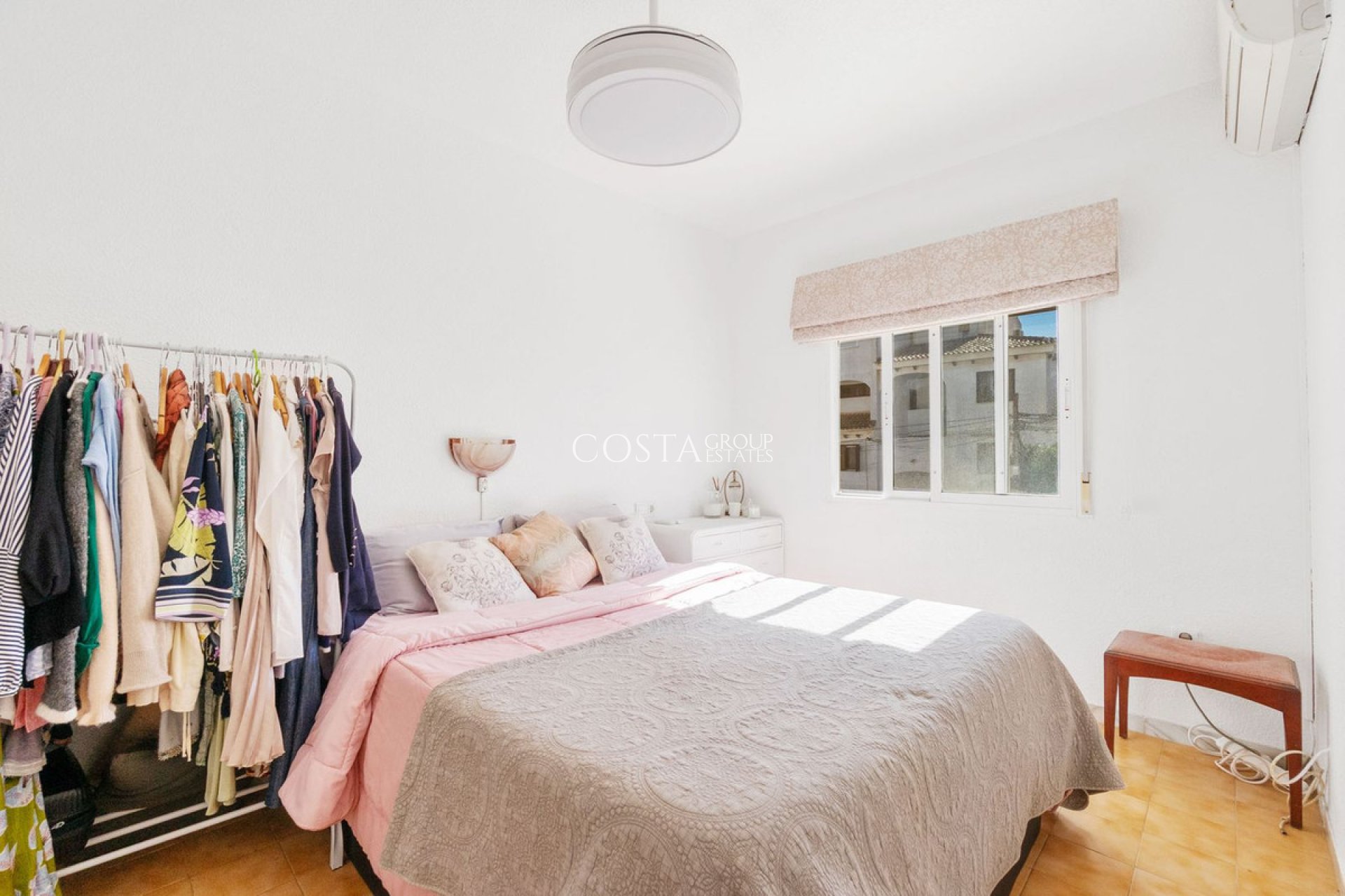 Revente - Maison -
Torrevieja