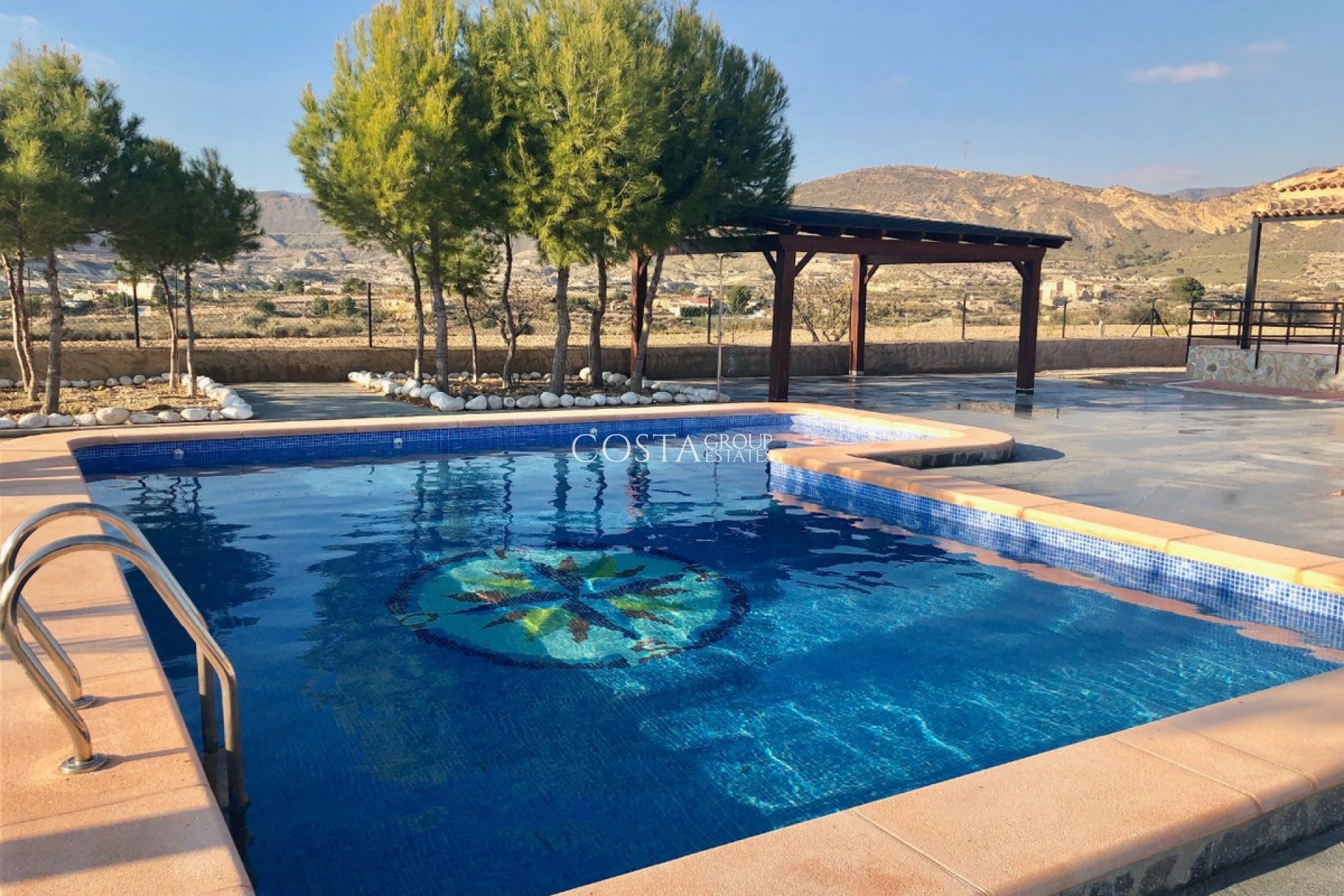 Revente - Villa -
Abanilla - Abanilla Centro