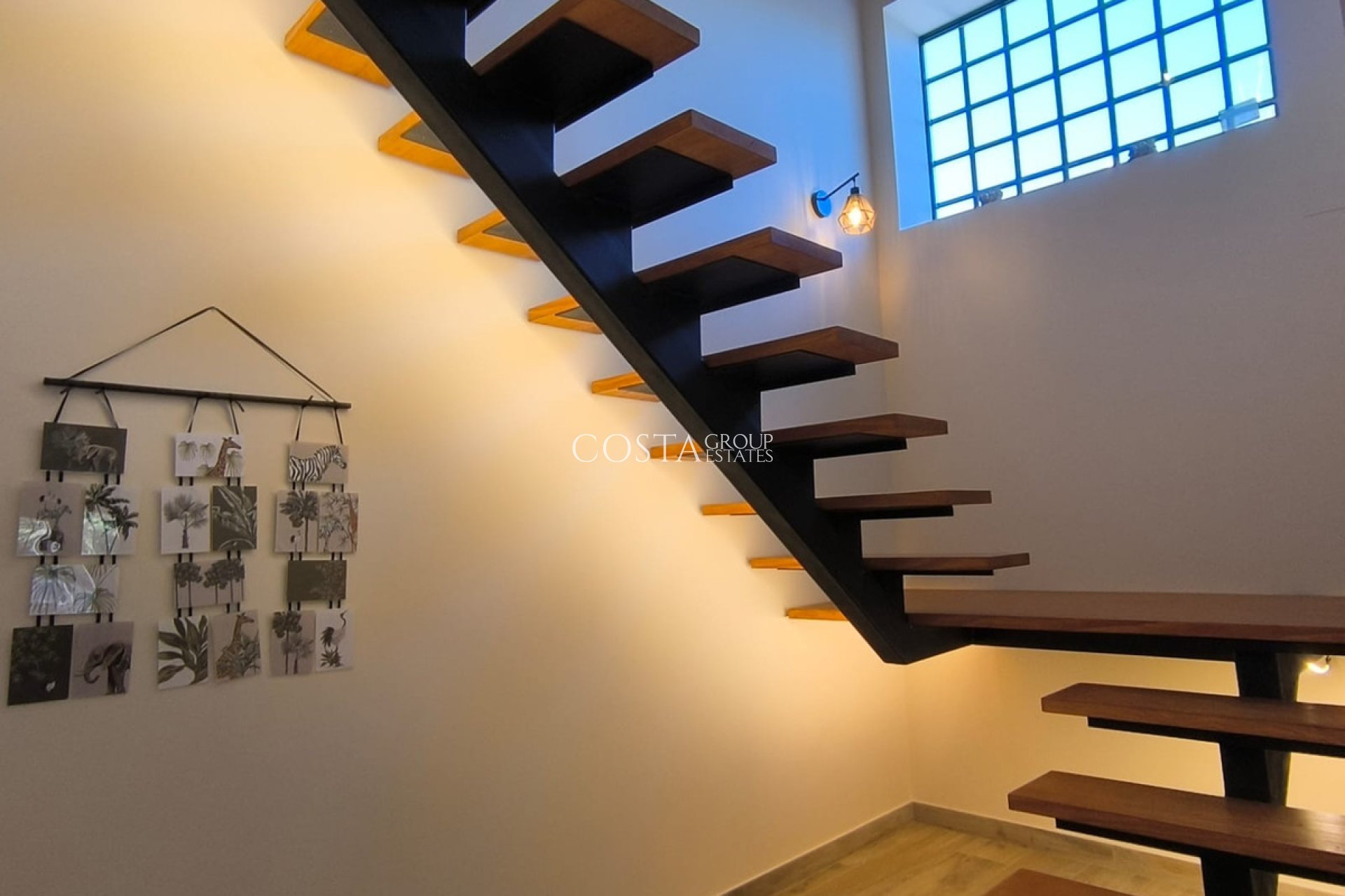 Revente - Villa -
Abanilla - Abanilla Centro