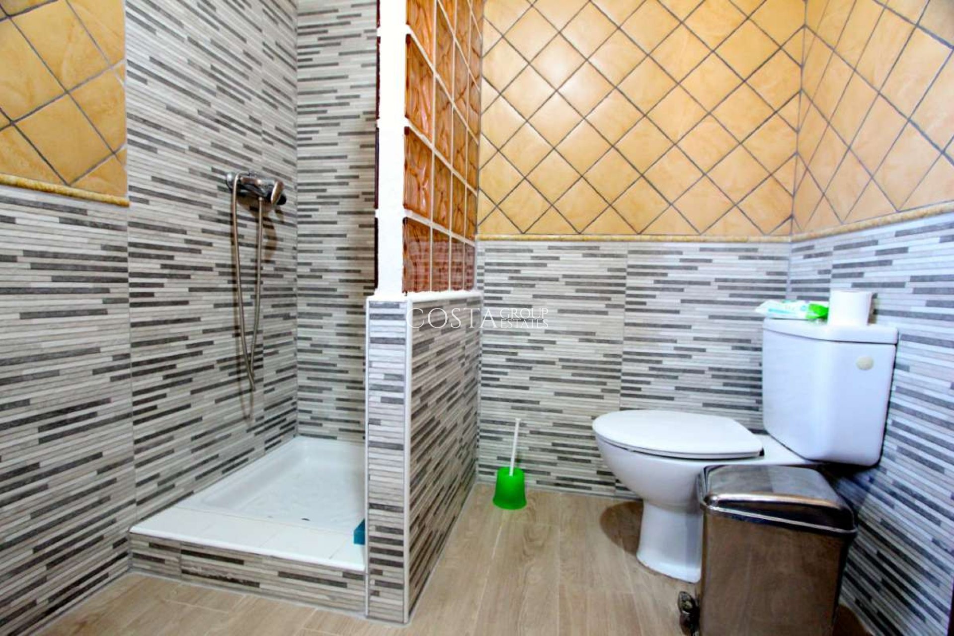 Revente - Villa -
Albudeite