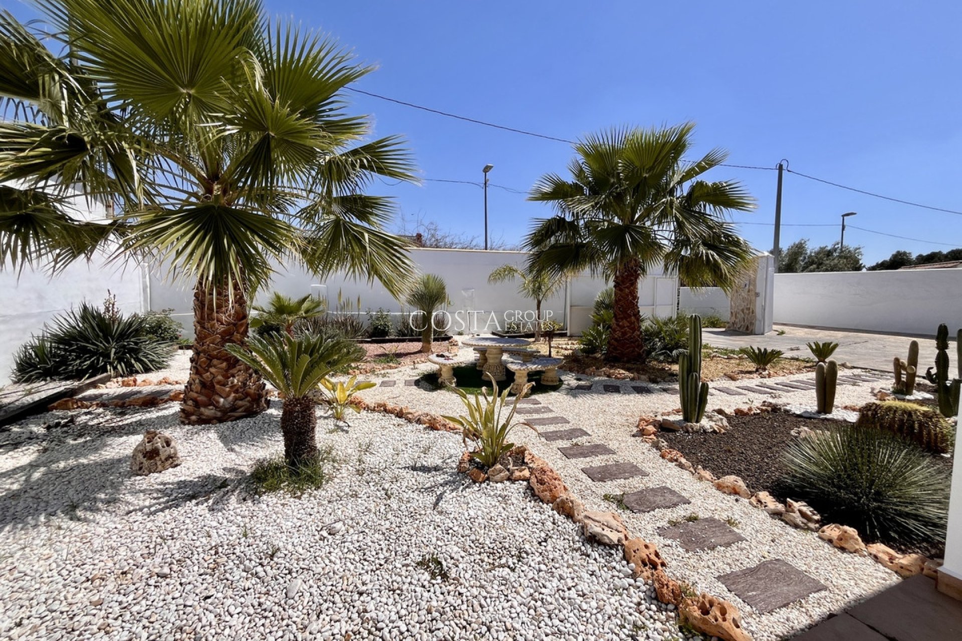 Revente - Villa -
Alcantarilla - Alcantarilla Centro