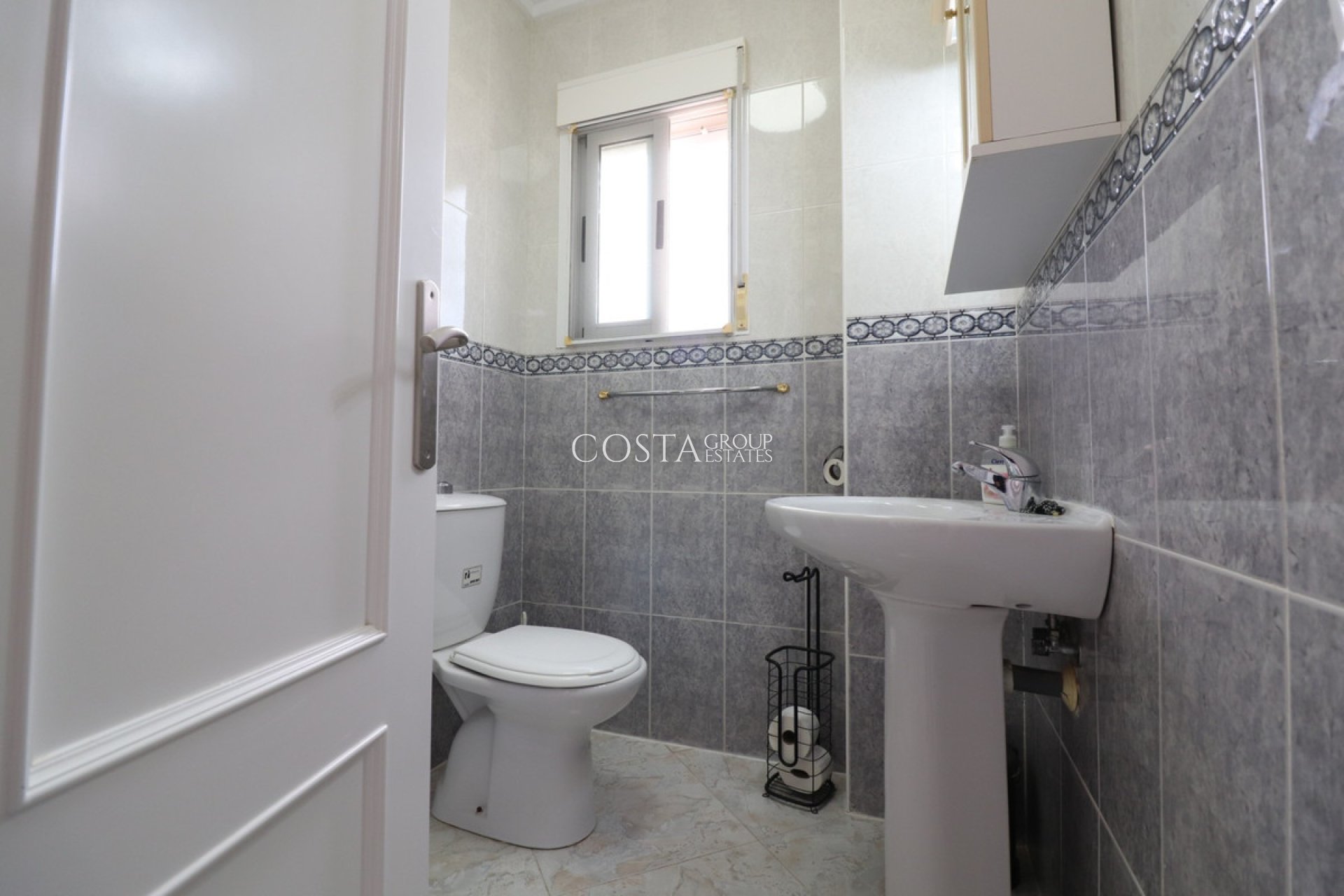 Revente - Villa -
Algorfa - Algorfa Centro