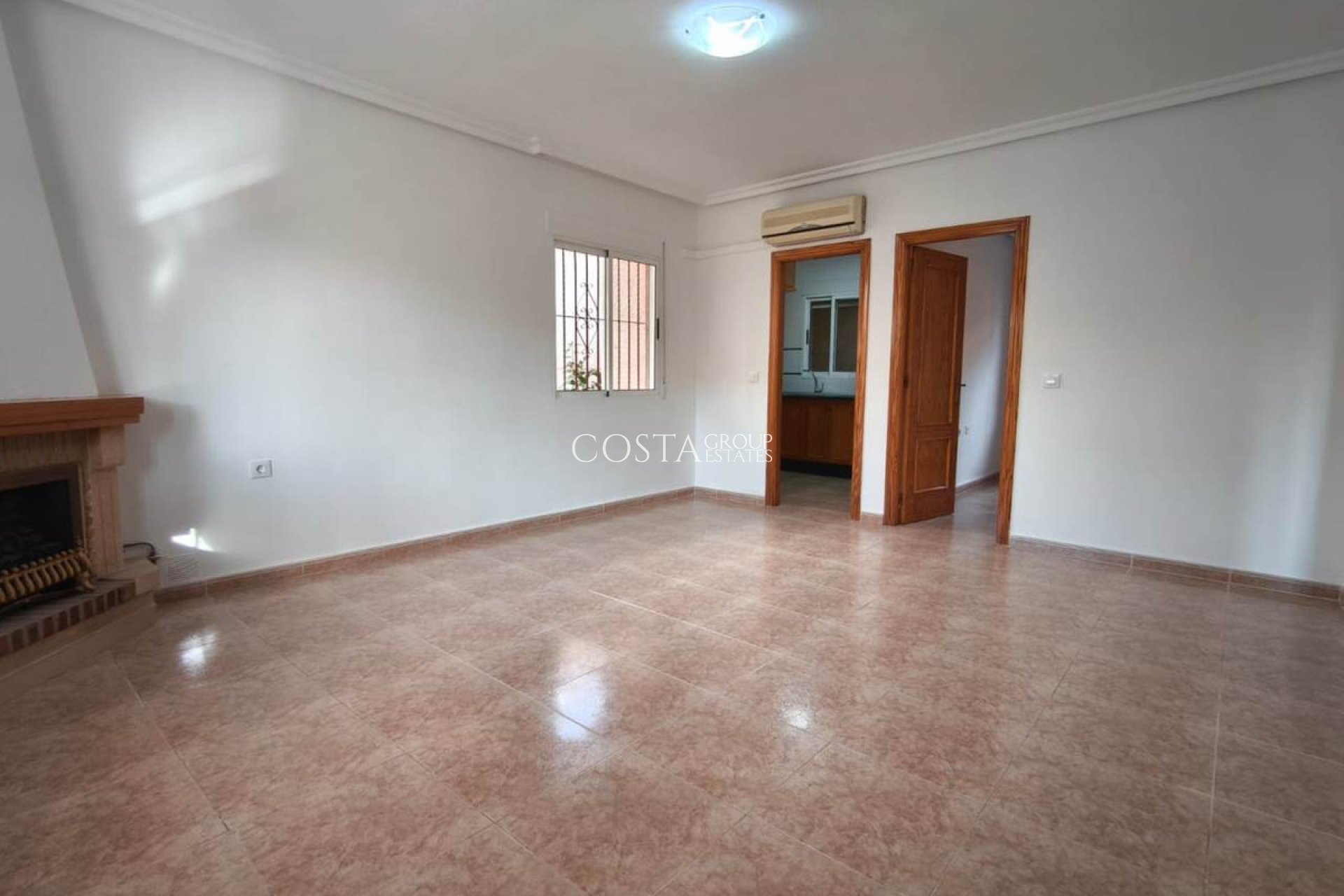 Revente - Villa -
Algorfa - Algorfa Centro