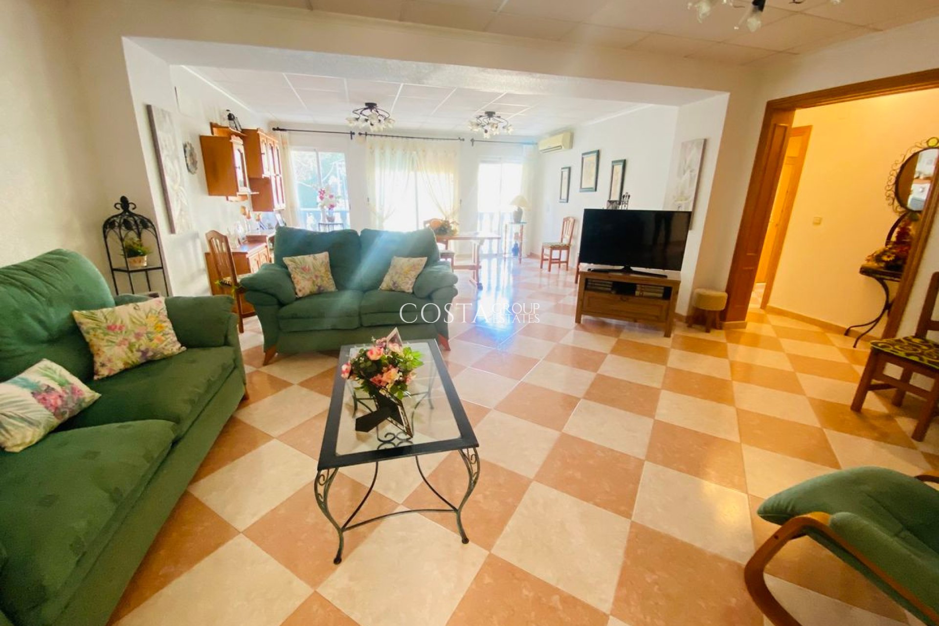 Revente - Villa -
Algorfa - Algorfa Centro