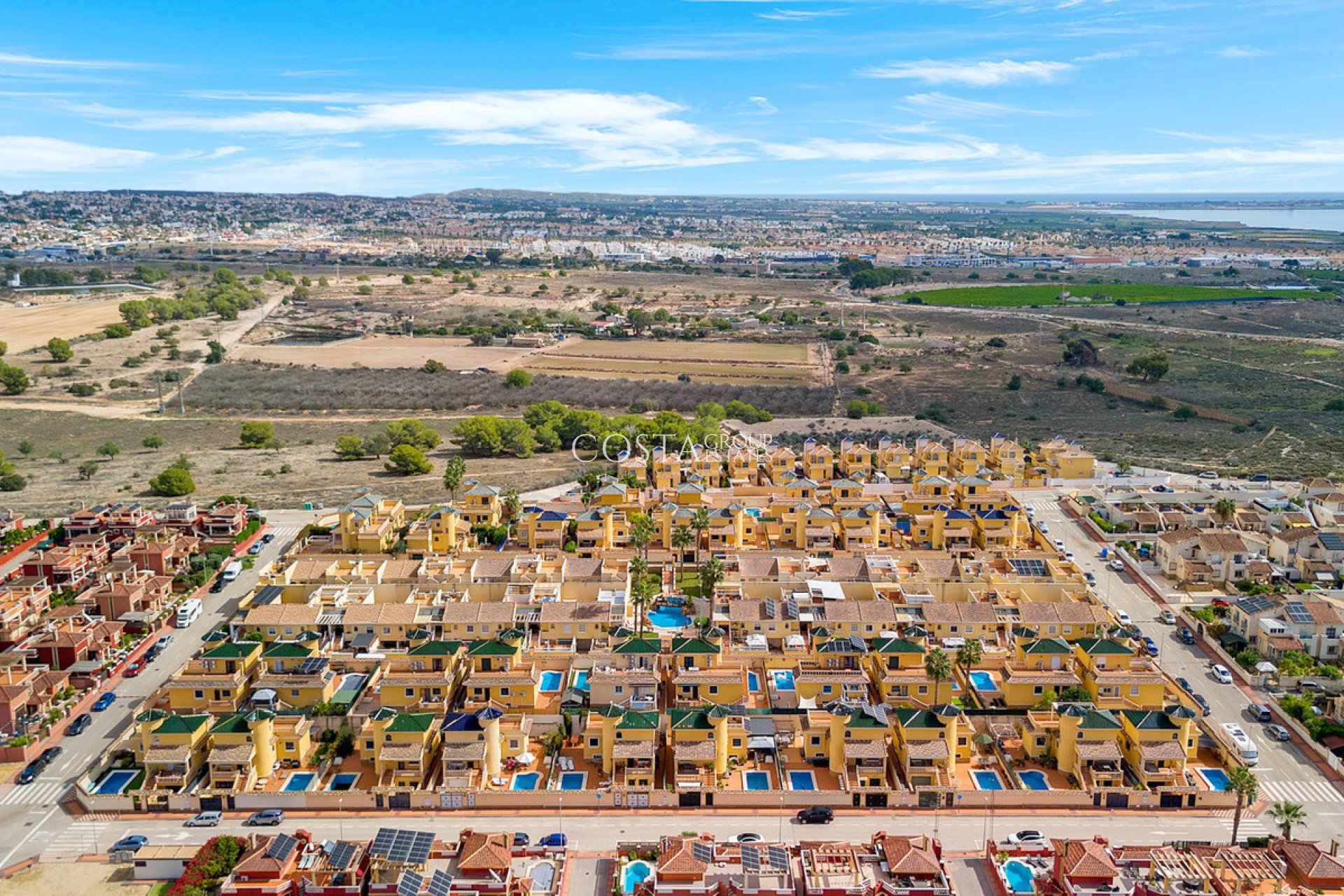 Revente - Villa -
Algorfa - Algorfa Centro