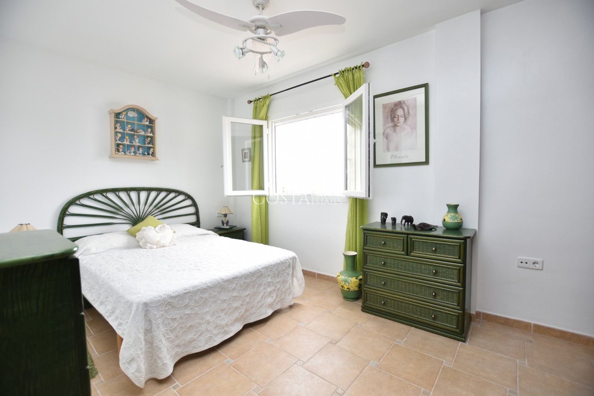 Revente - Villa -
Algorfa - Montemar