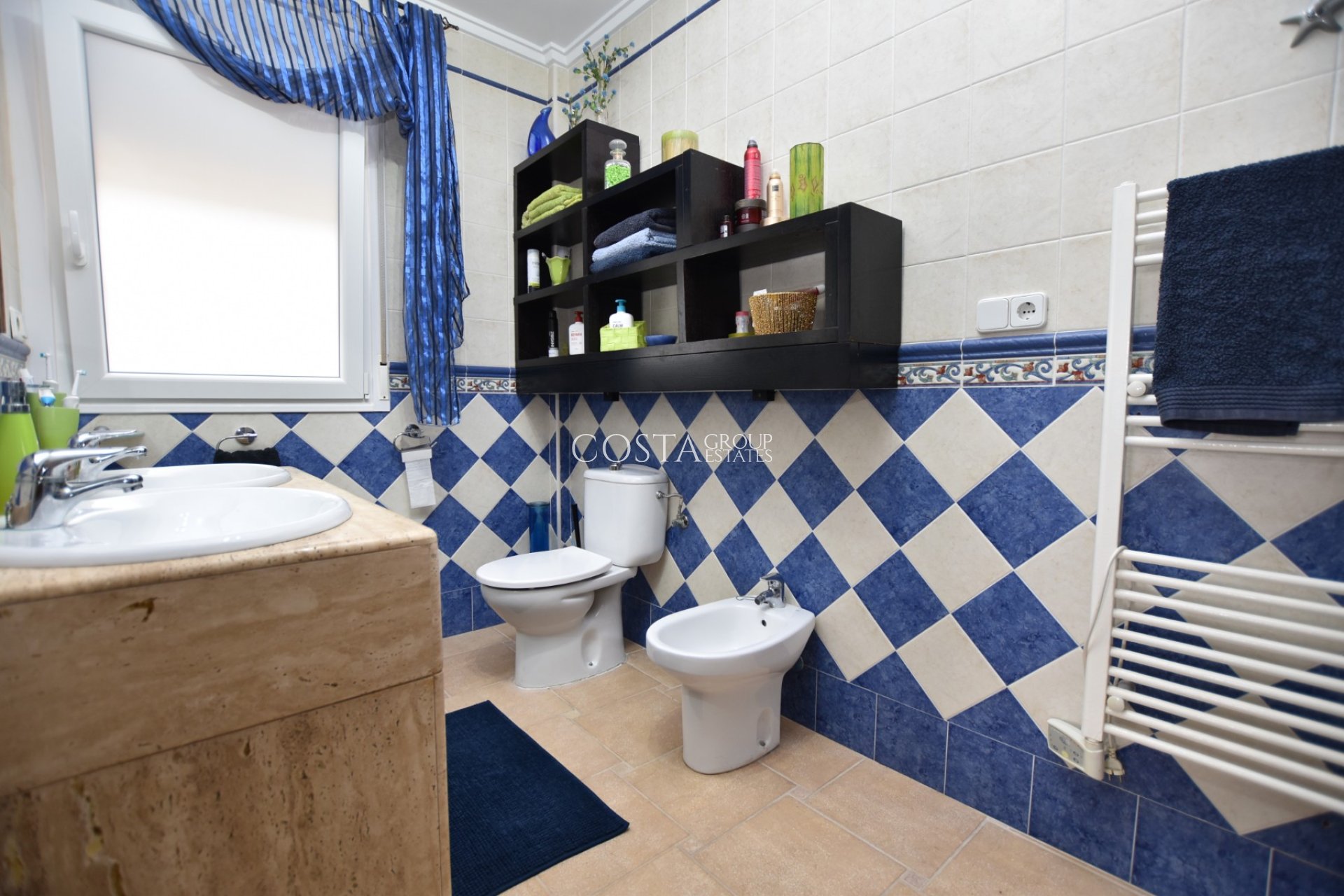 Revente - Villa -
Algorfa - Montemar