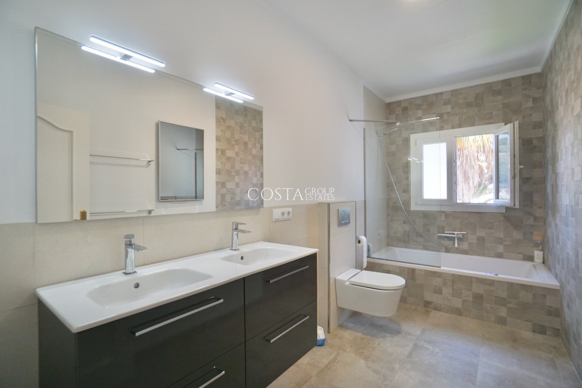 Revente - Villa -
Algorfa - Montemar