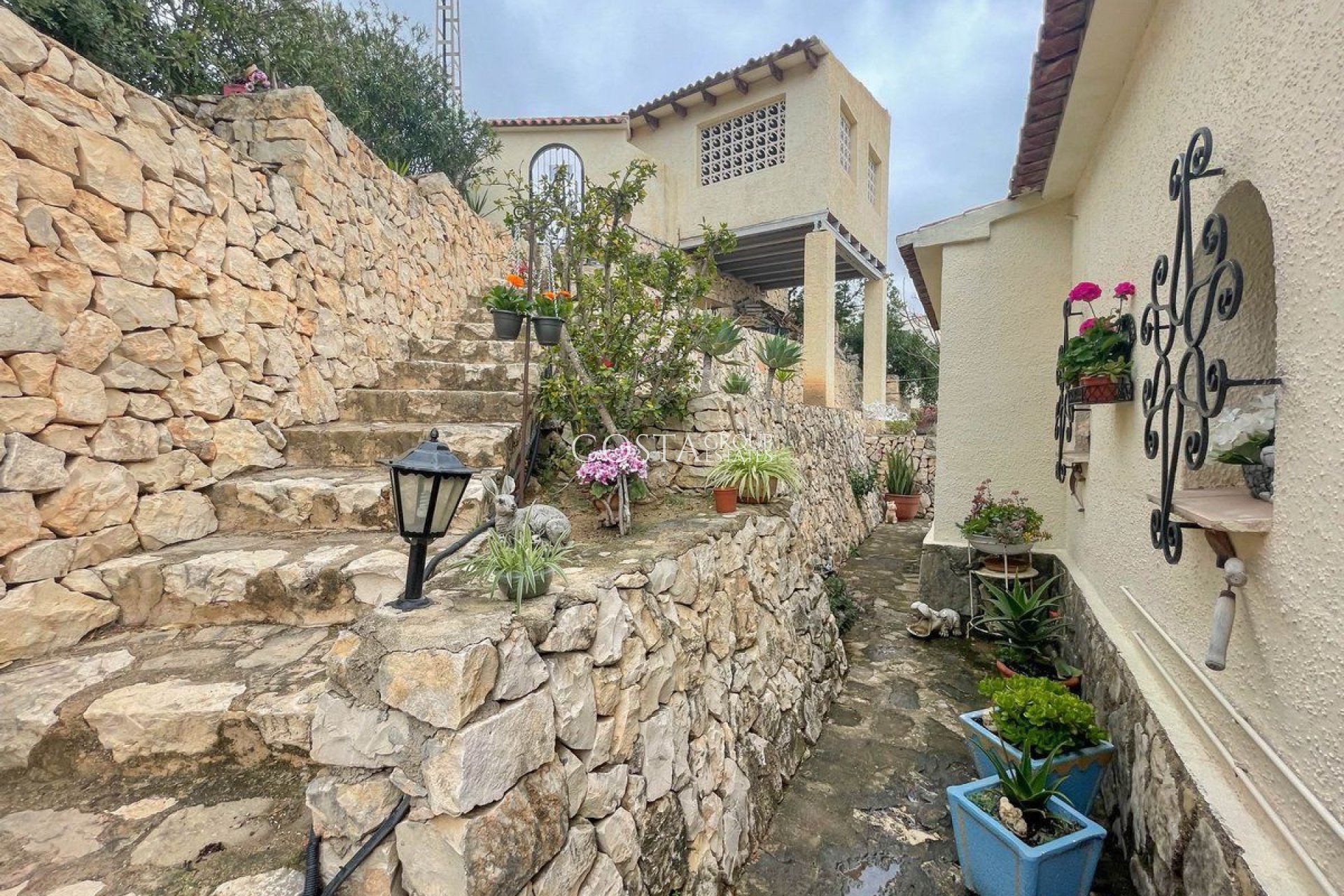 Revente - Villa -
Algorfa - Montemar