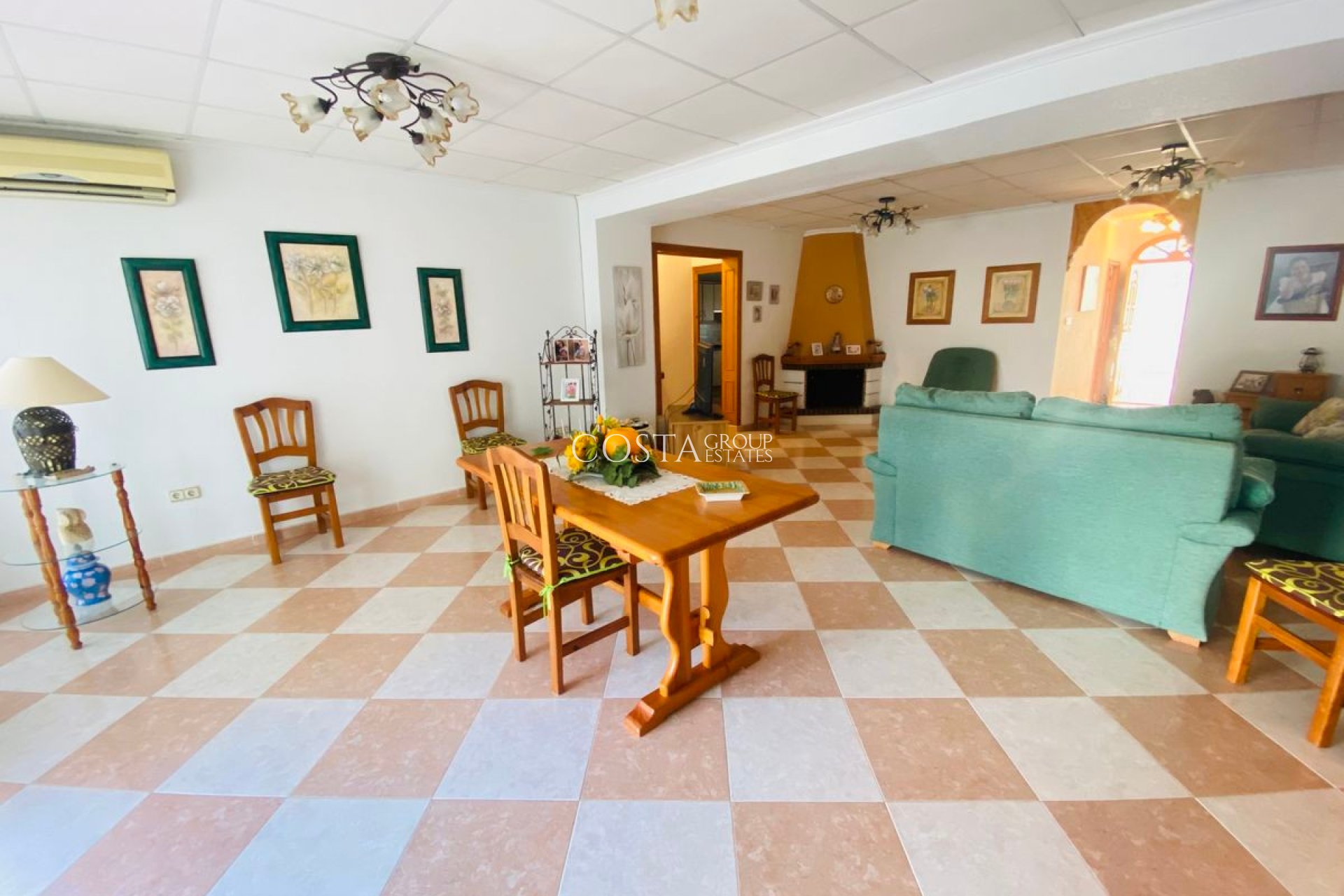 Revente - Villa -
Algorfa