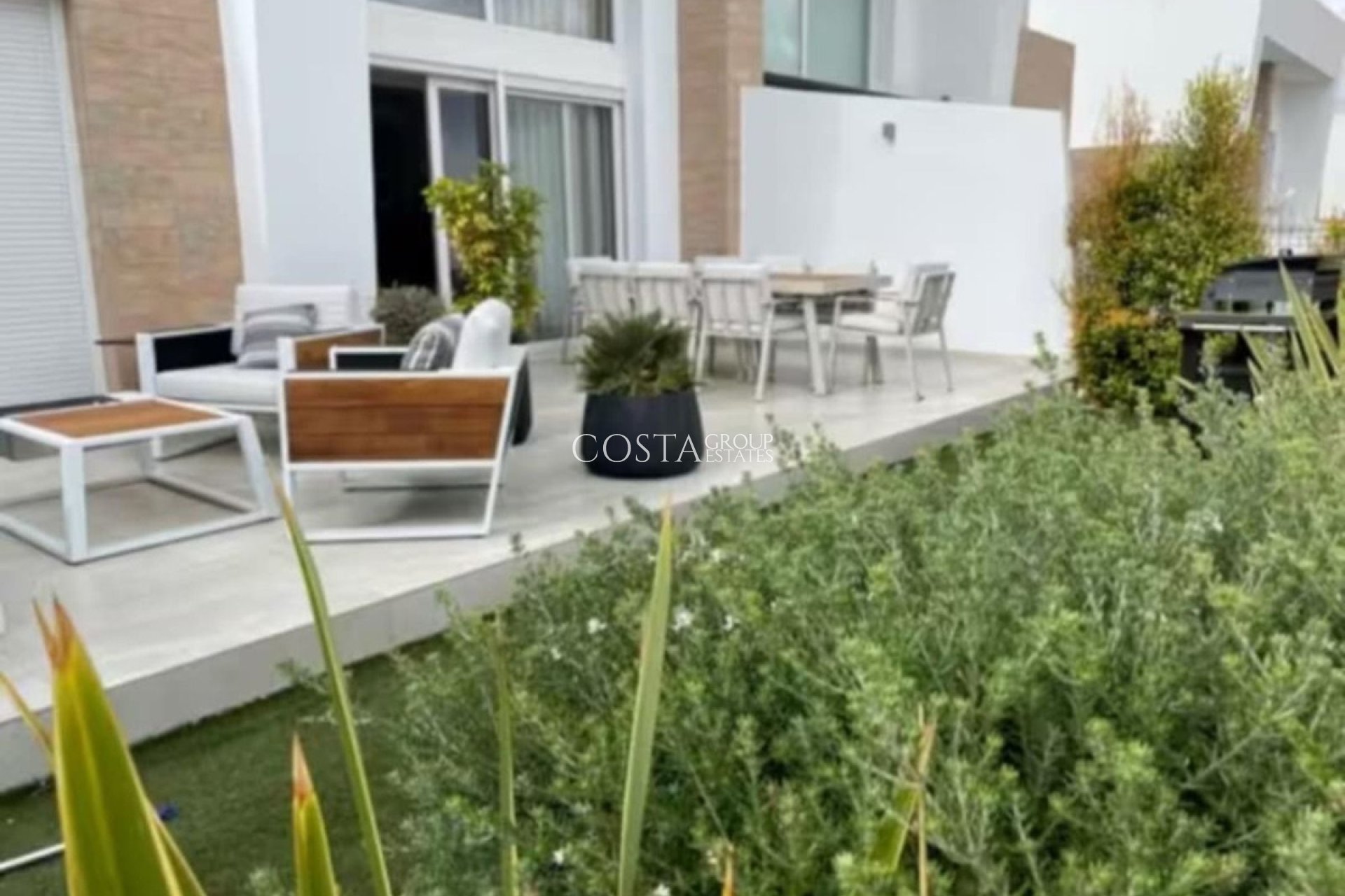 Revente - Villa -
Algorfa