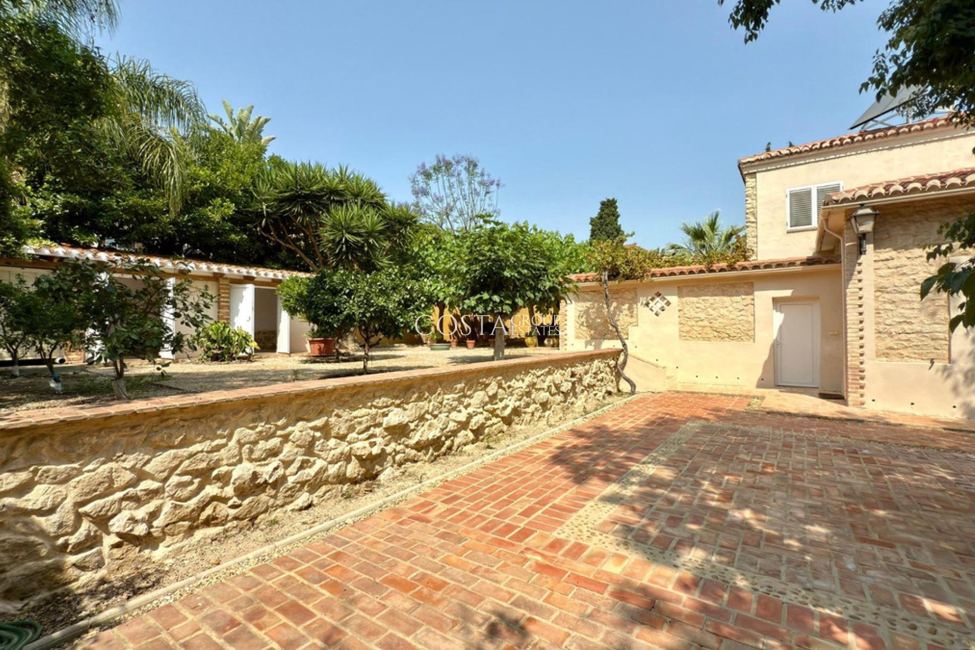 Revente - Villa -
Alicante - Alicante Centro