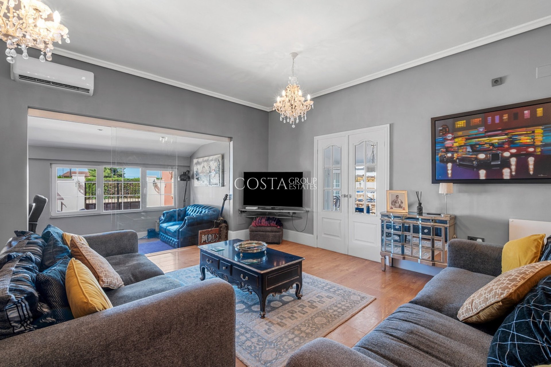 Revente - Villa -
Almoradí - Almoradi Centro