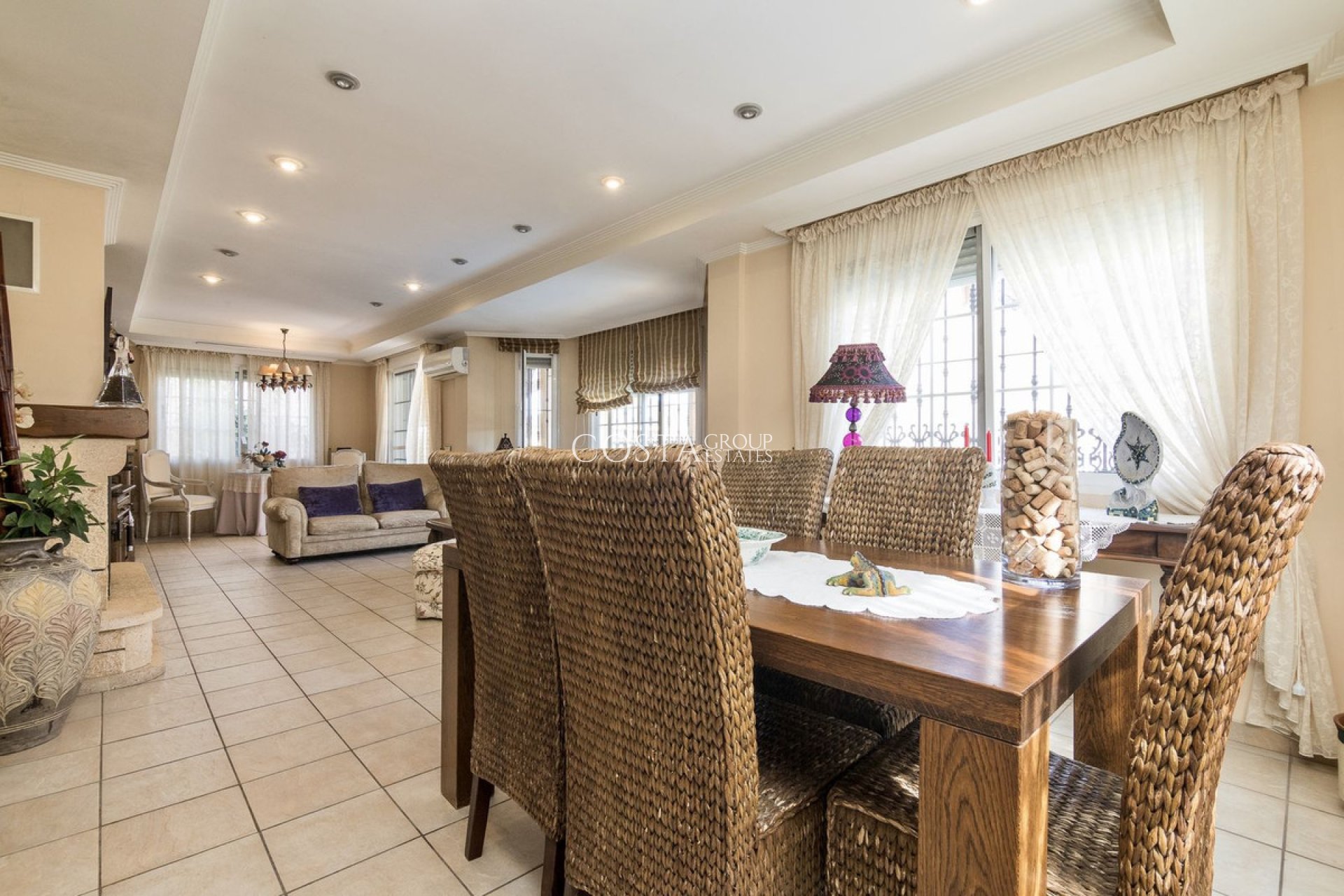 Revente - Villa -
Almoradí - Almoradi Centro