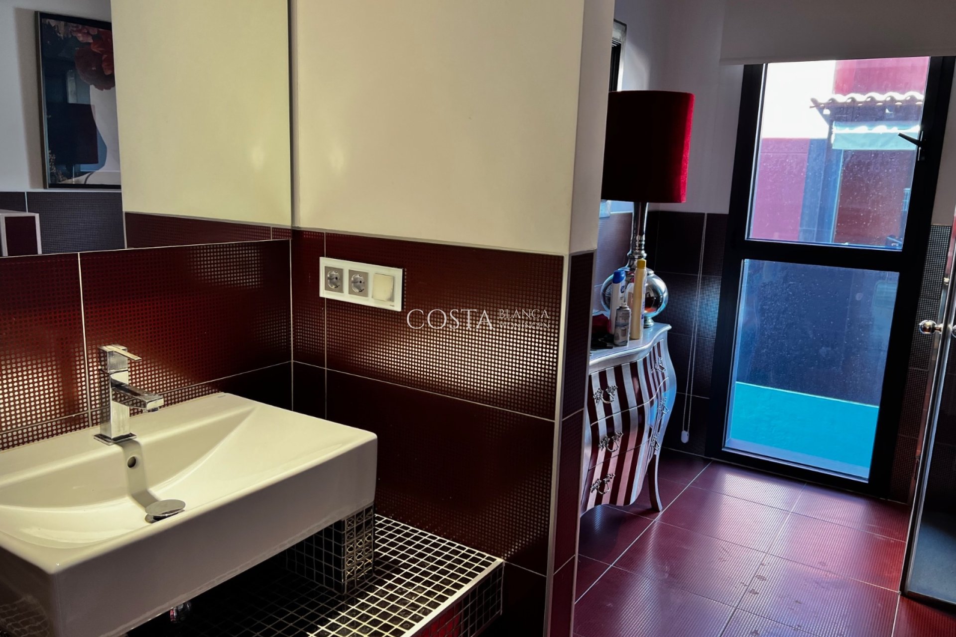 Revente - Villa -
Almoradí